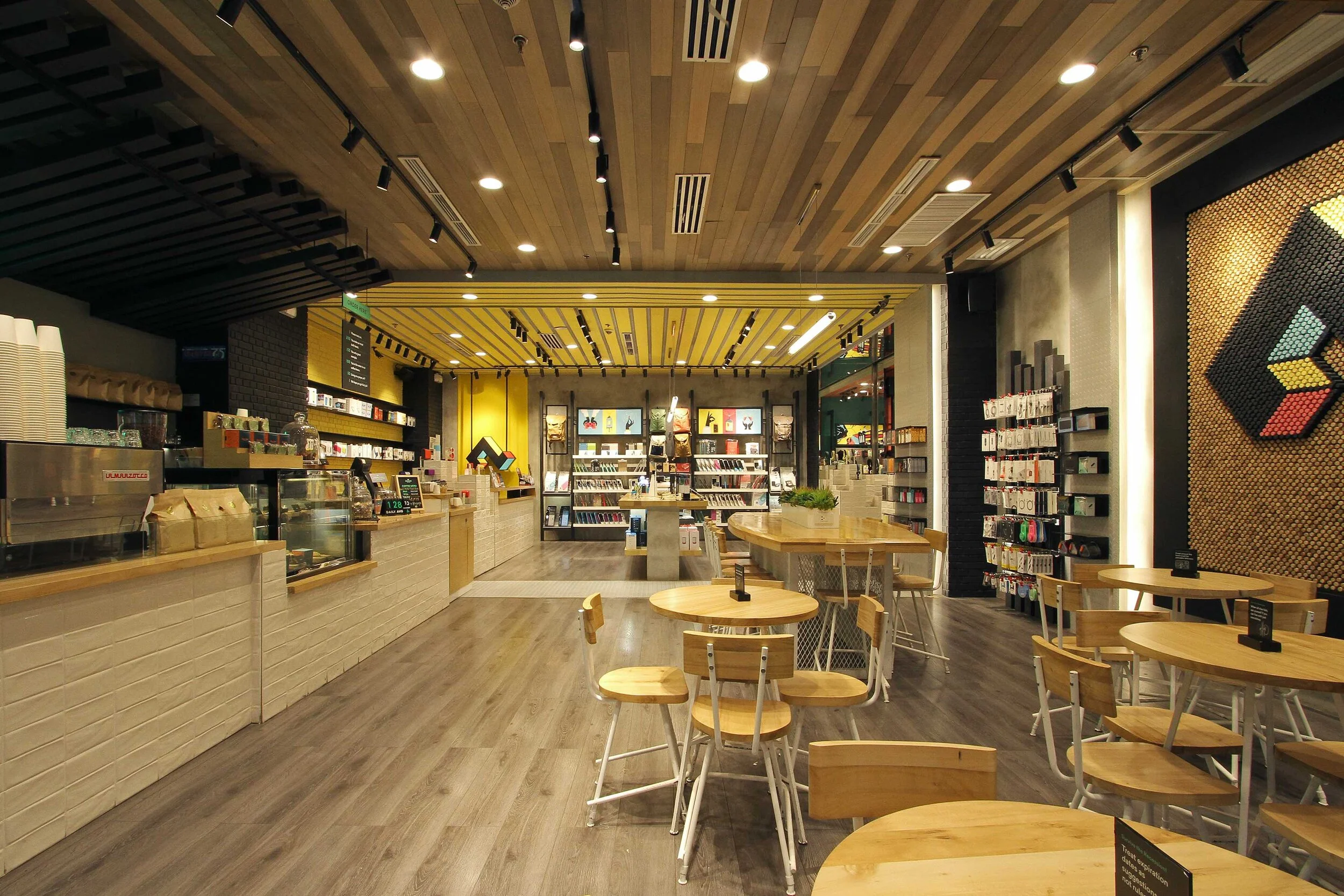 KM - DW_East 10.jpeg