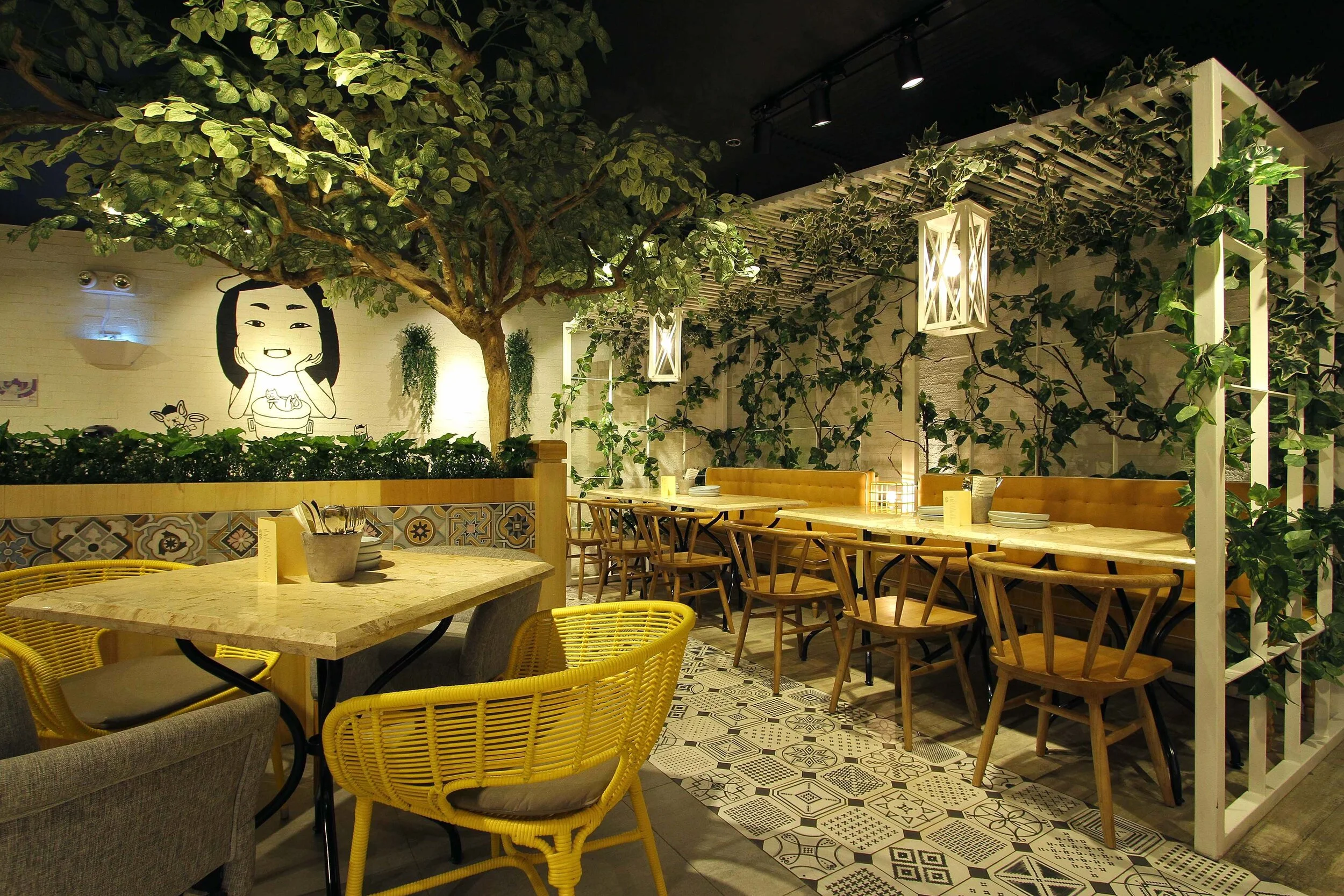 KM - Le_Petit_MM 5.jpeg