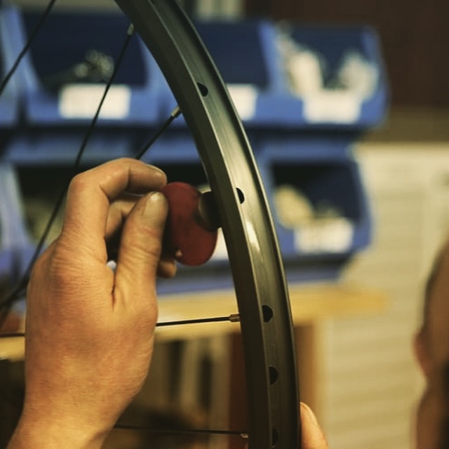 Andy Kelly at Bicycle Ambulance building my wheels