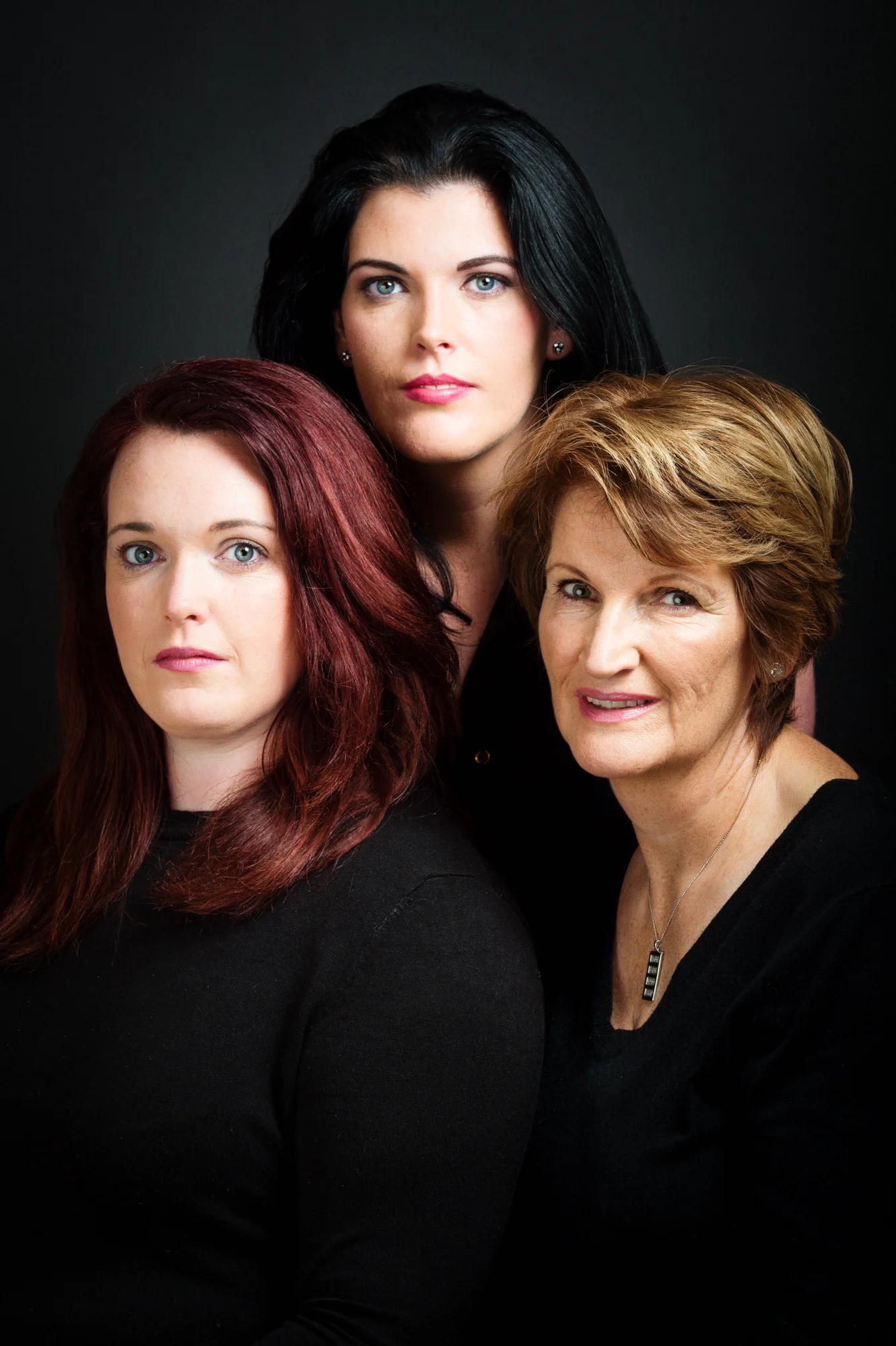 20141211-Gill Family-215-Edit-Edit.jpg
