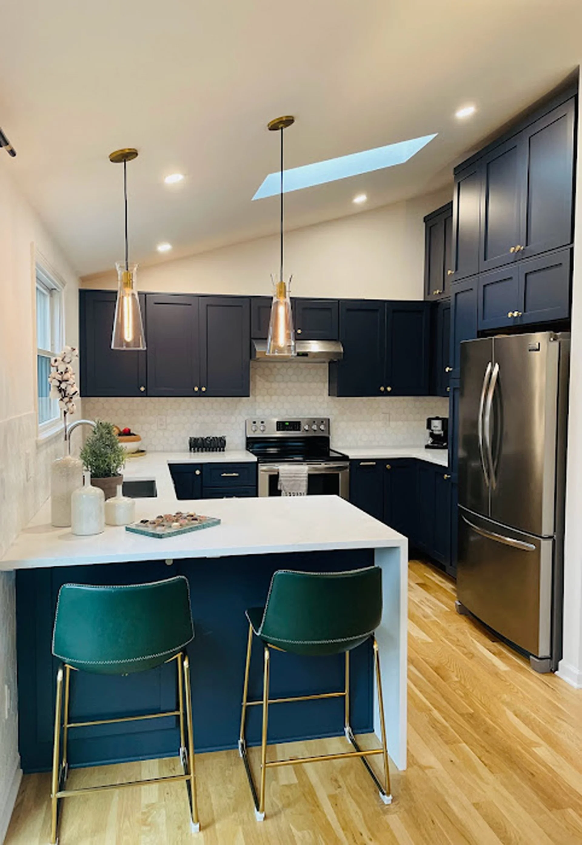 KITCHEN 3.jpg