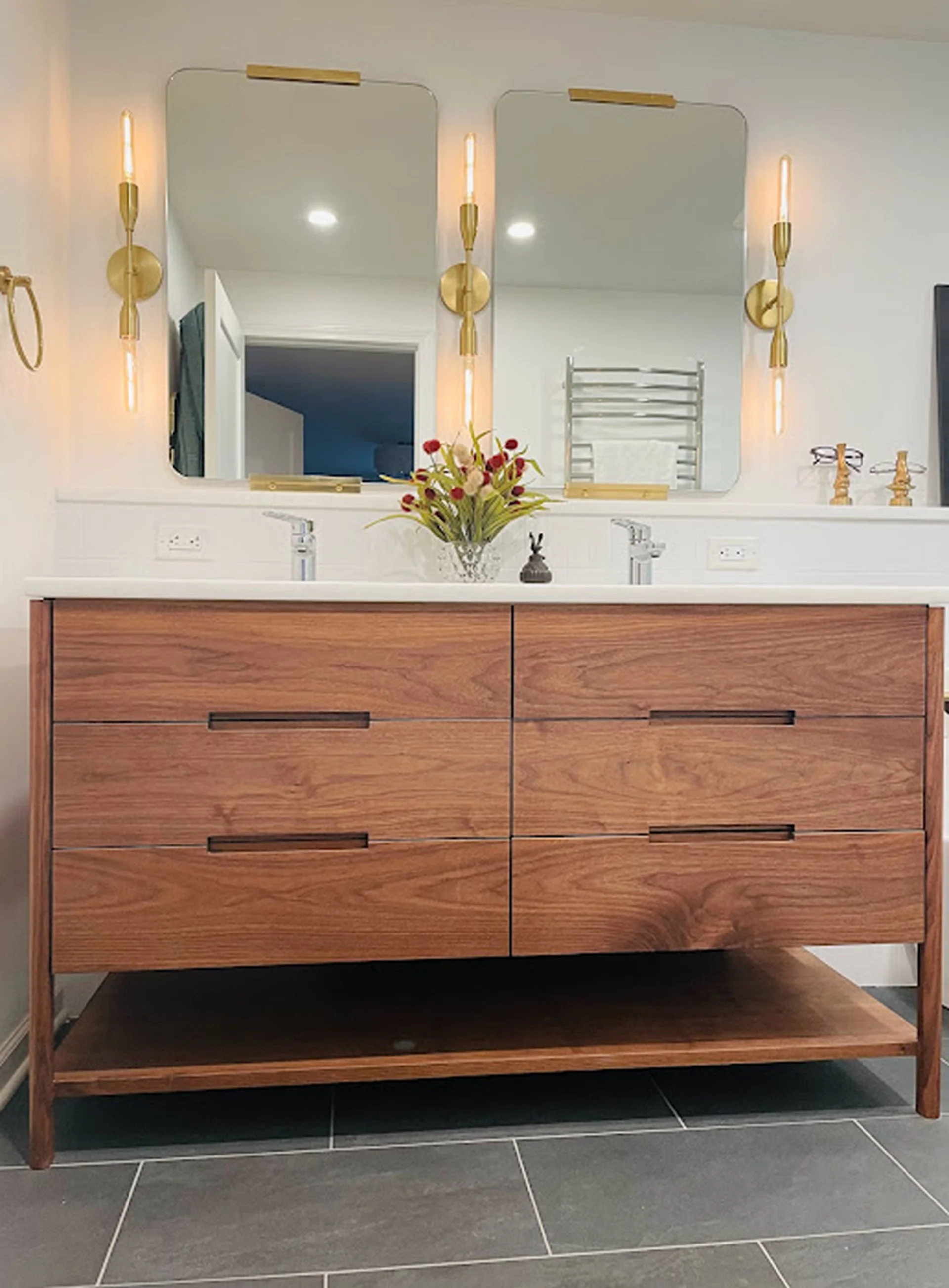 BATH3.jpg