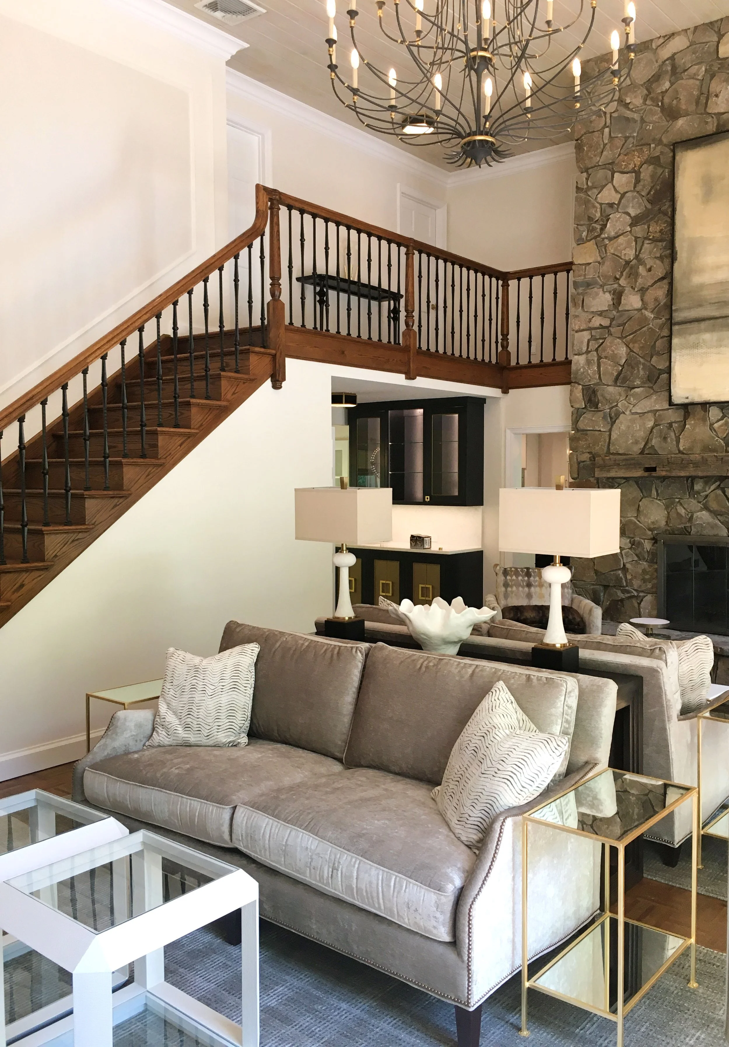 LIVING ROOM 4.jpg
