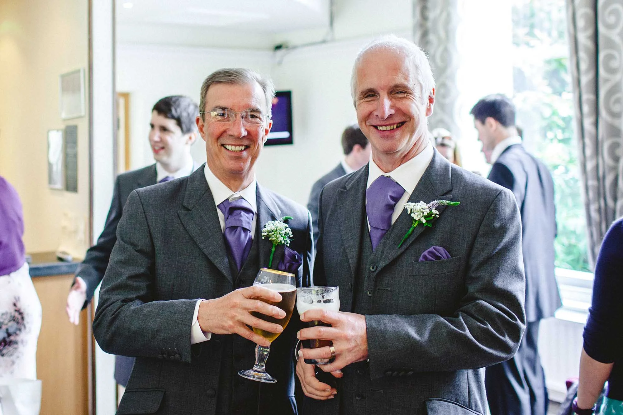 Ponsbourne-Park-Hotel-Wedding_0028.jpg