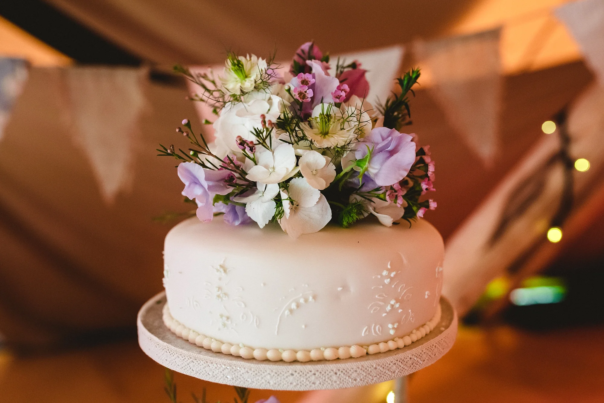 Tipi-Essex-Countryside-Wedding_0024.jpg