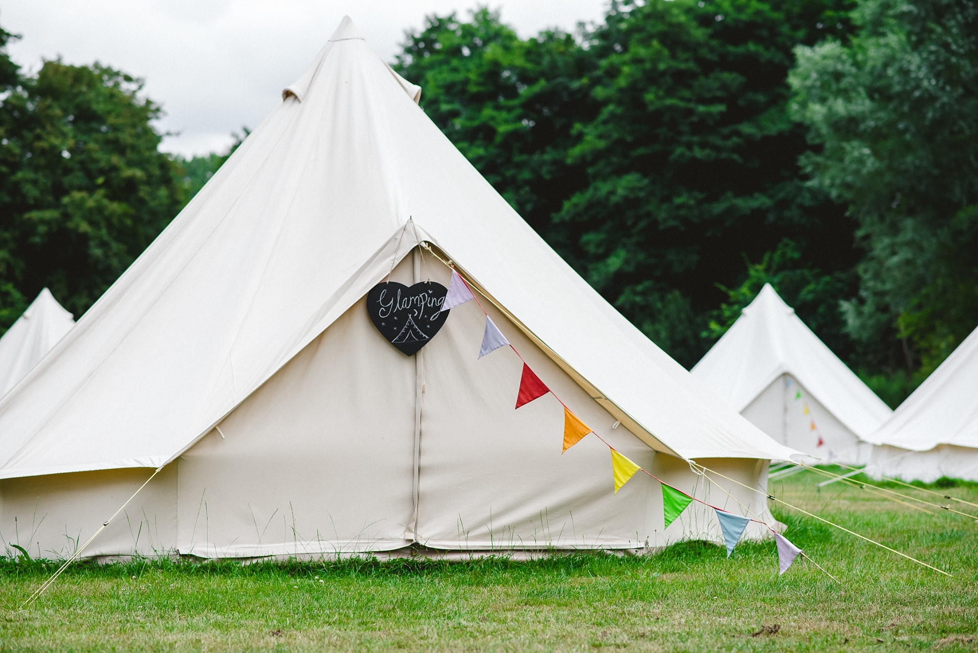 Tipi-Essex-Countryside-Wedding_0029.jpg