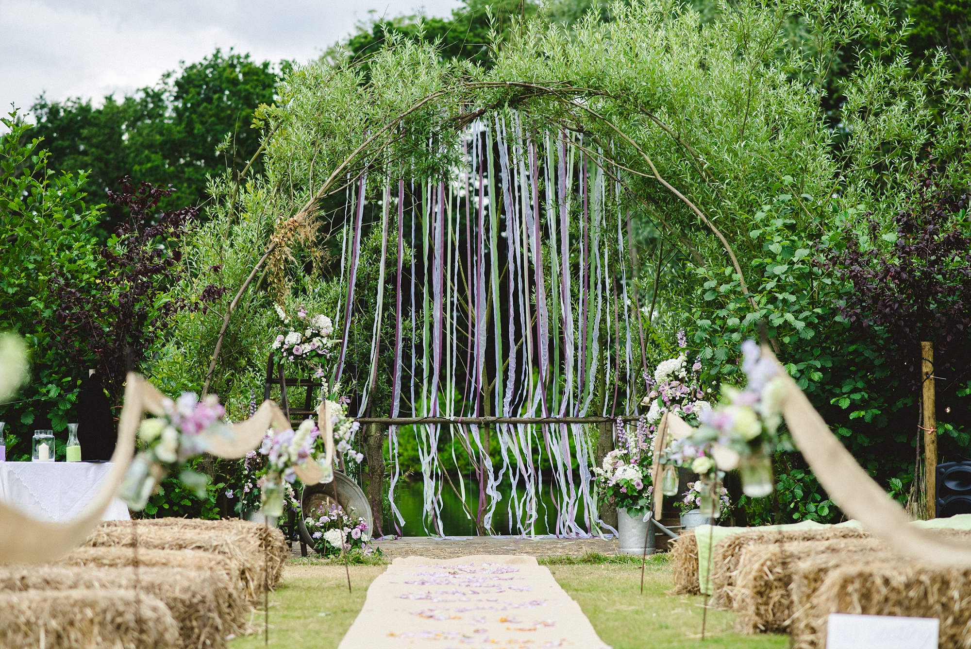 Tipi-Essex-Countryside-Wedding_0042.jpg