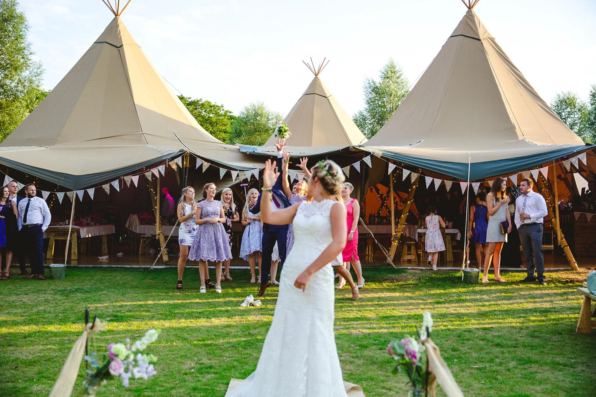 Tipi-Essex-Countryside-Wedding_0098.jpg