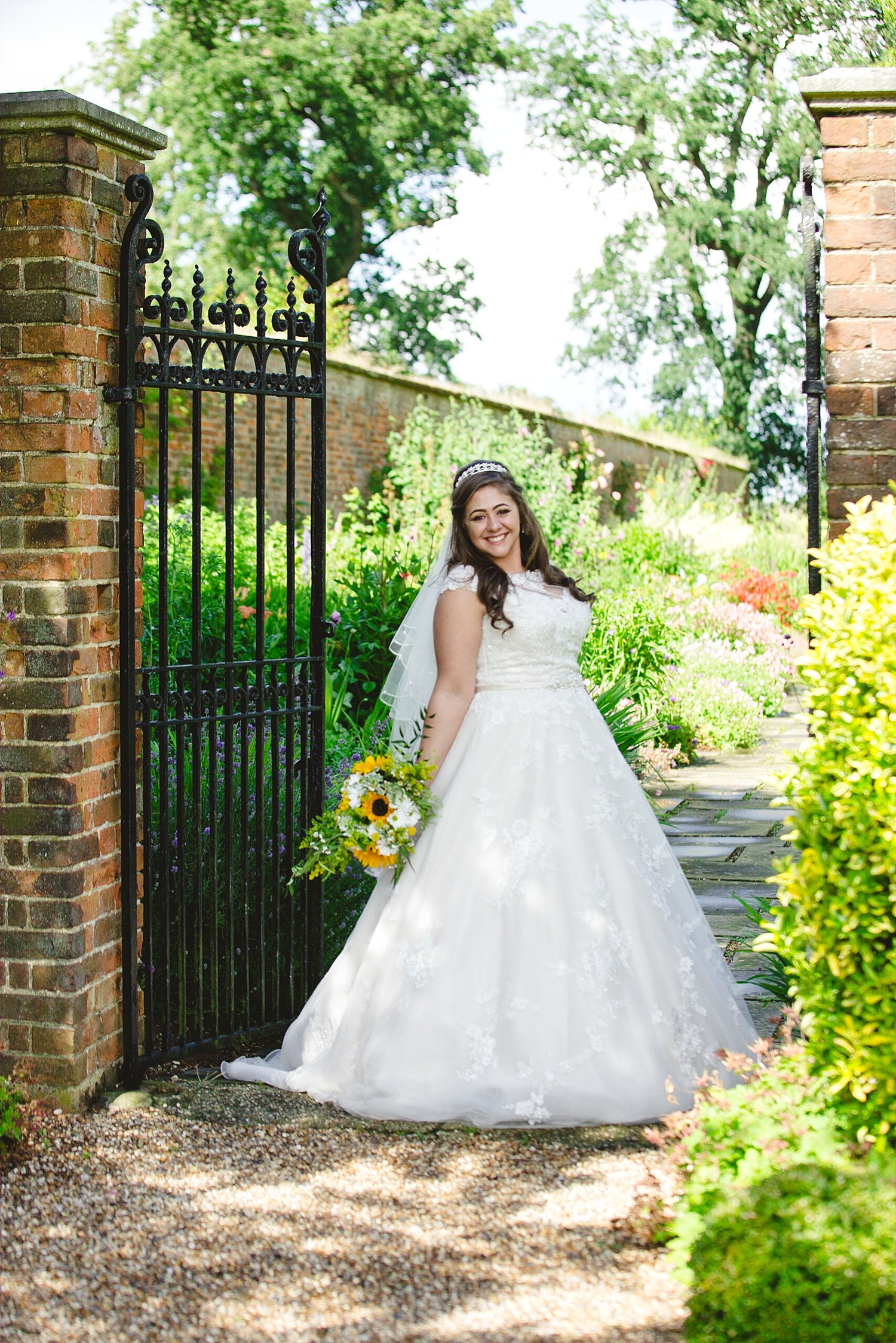 Blake-Hall-Wedding-Summer-Essex_0063.jpg