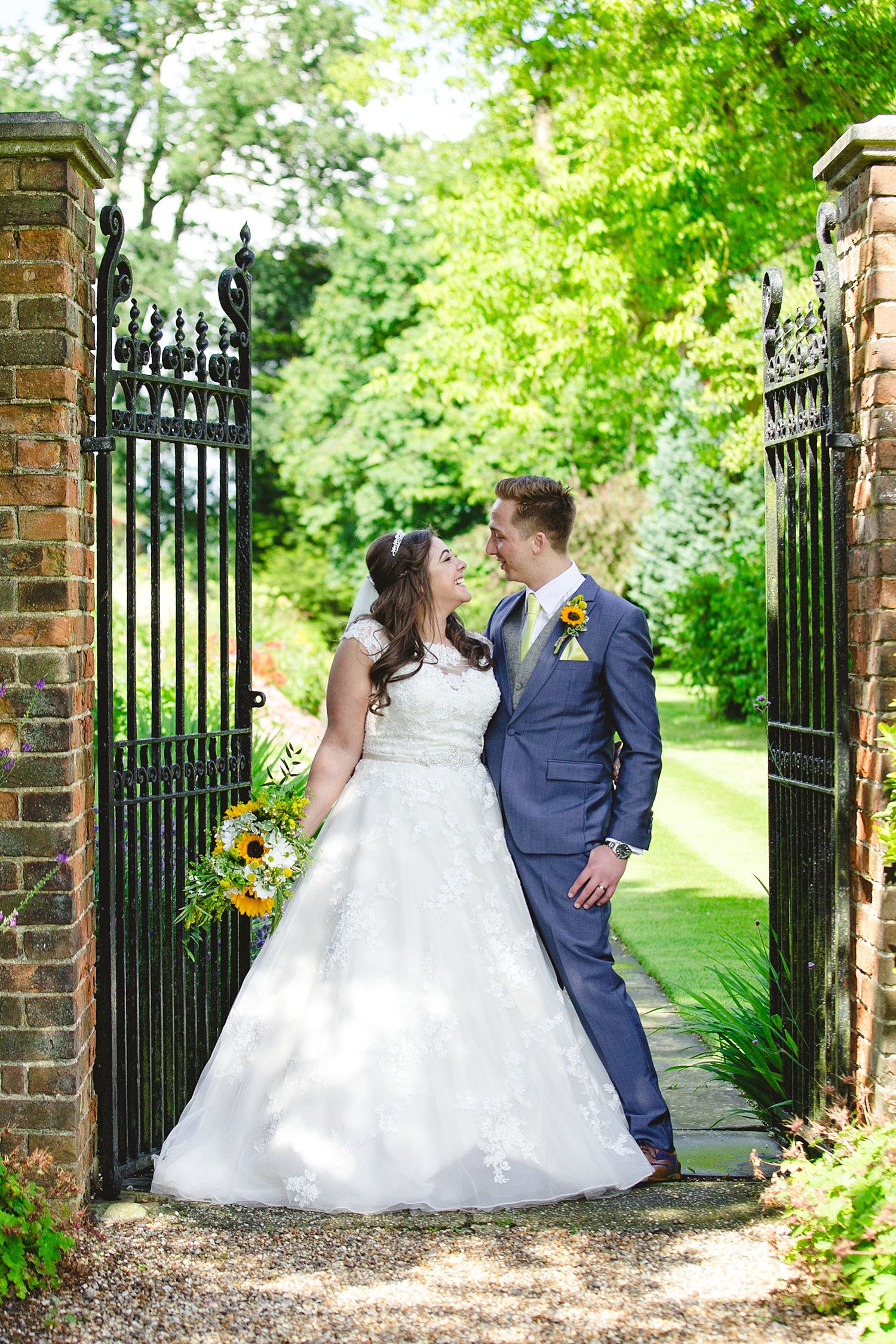 Blake-Hall-Wedding-Summer-Essex_0065.jpg