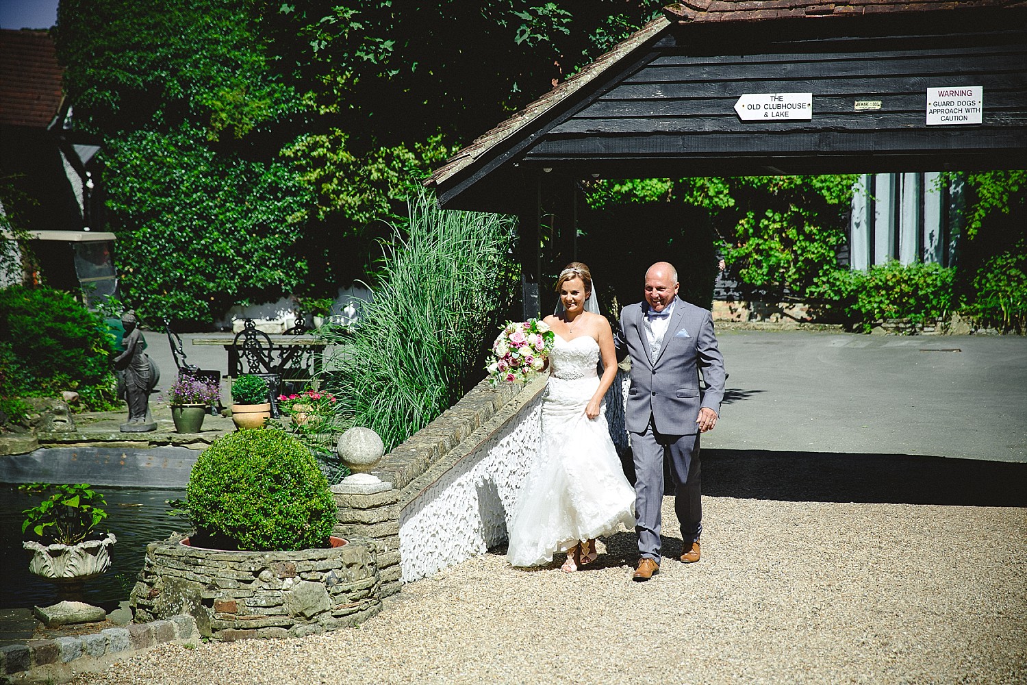 Old-Brook-Barn-Wedding-Essex_0035.jpg