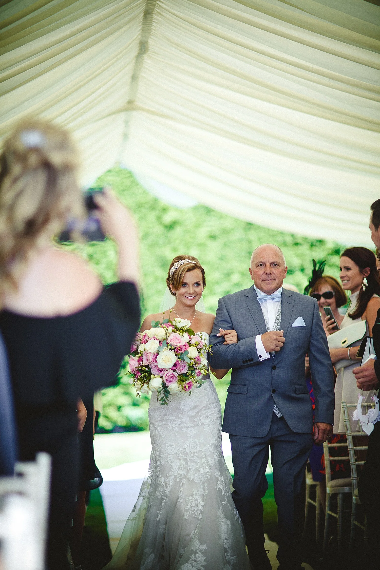 Old-Brook-Barn-Wedding-Essex_0039.jpg