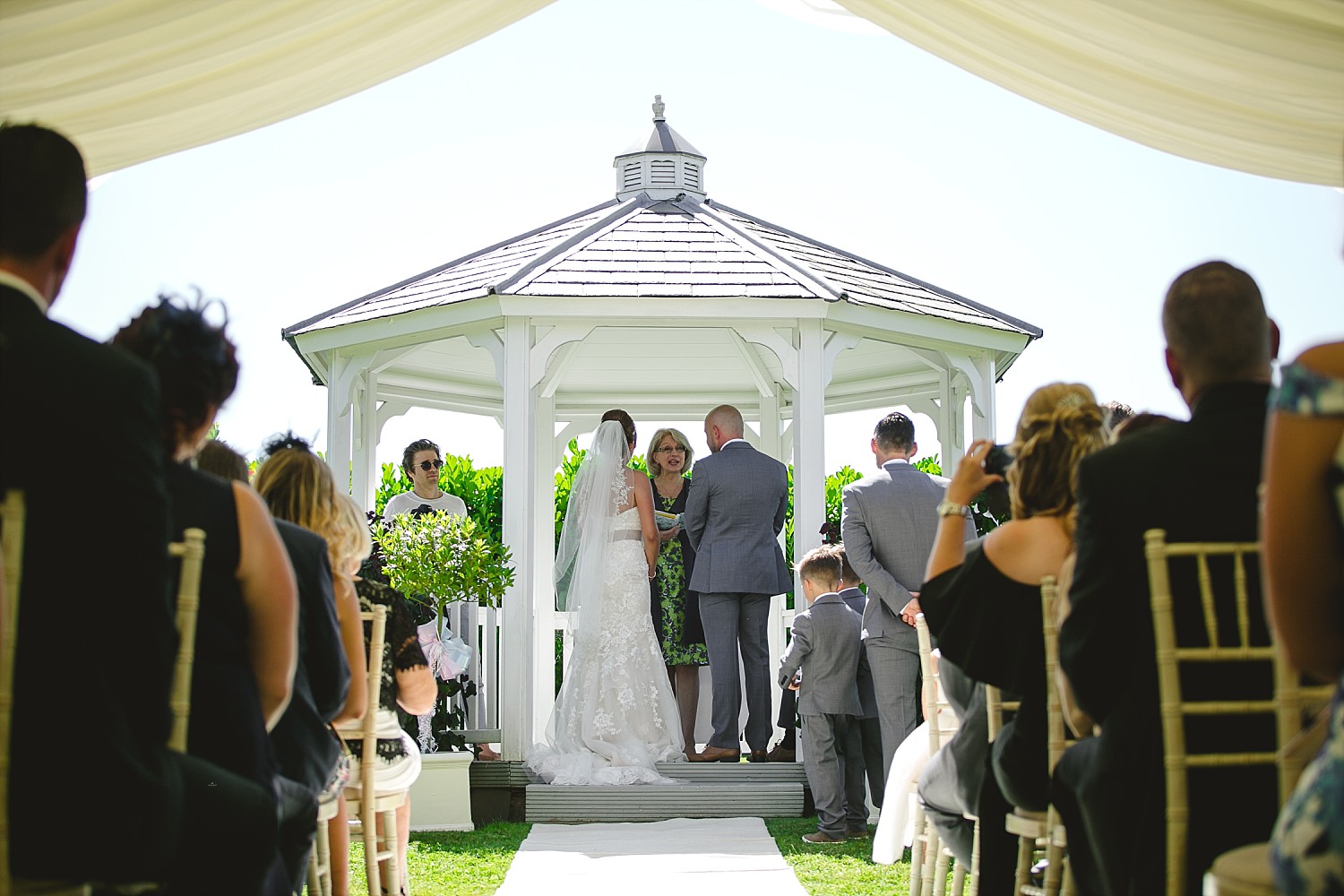 Old-Brook-Barn-Wedding-Essex_0040.jpg