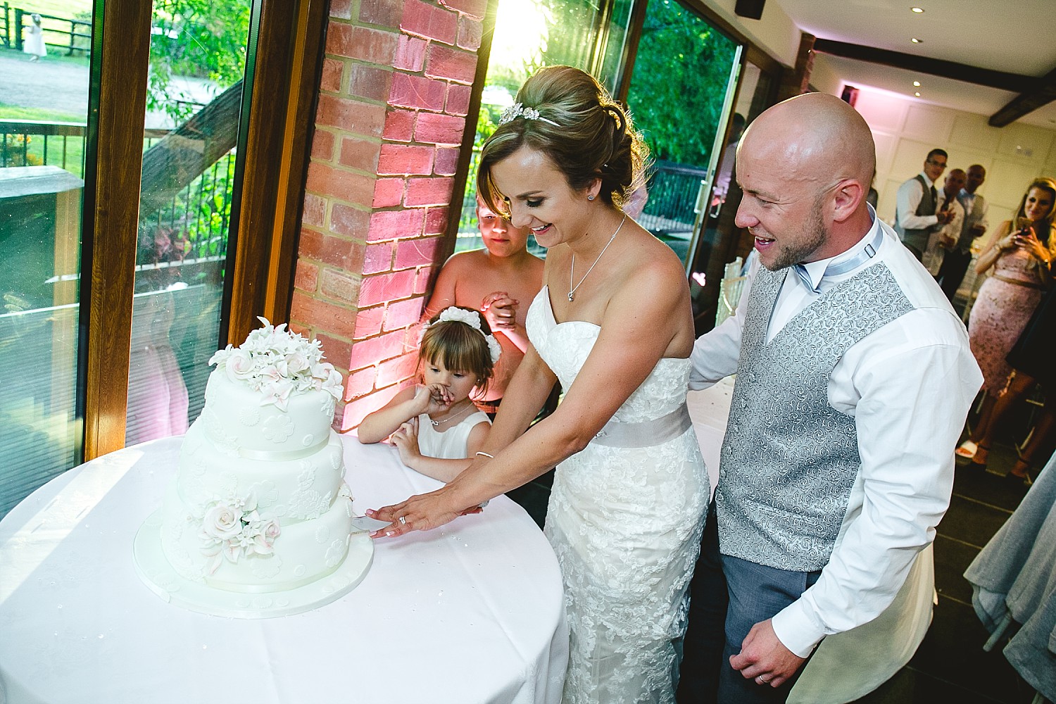 Old-Brook-Barn-Wedding-Essex_0087.jpg