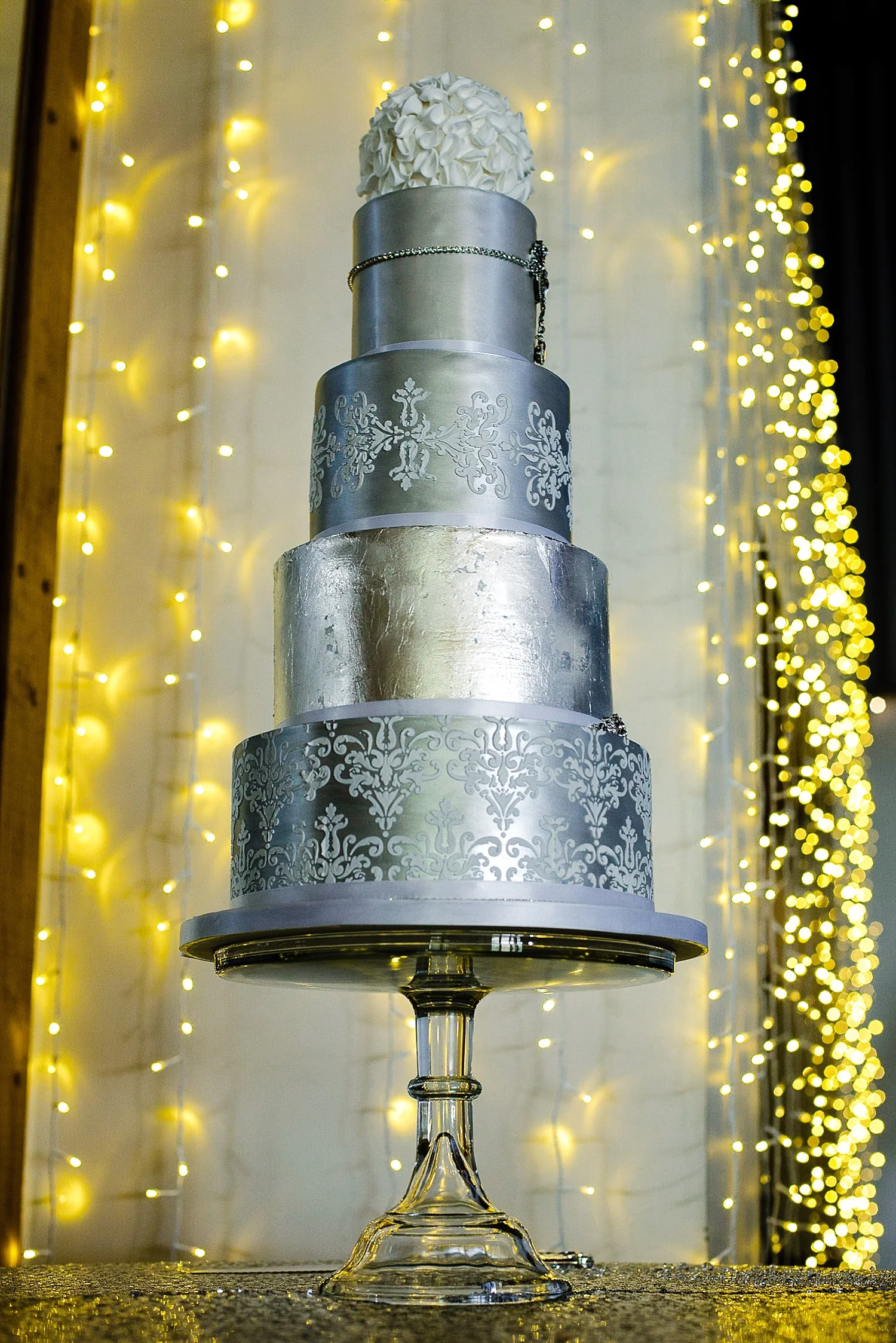 Houchins Wedding Photographer - Four Tier Wedding Cake