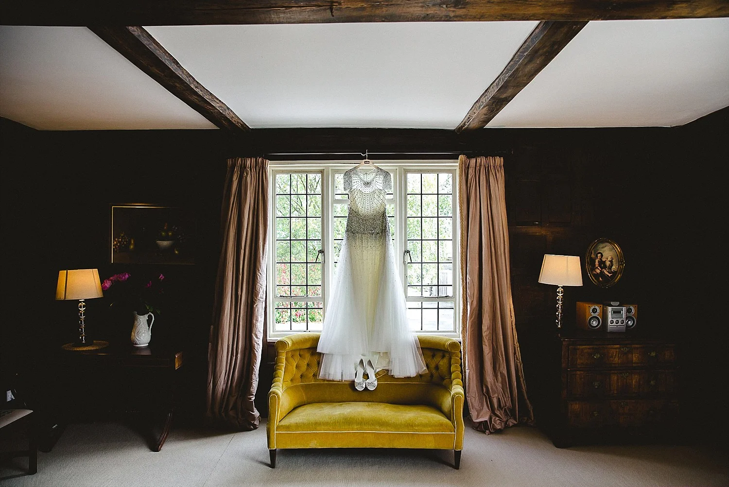 Houchins Wedding Photographer Bridal Gown