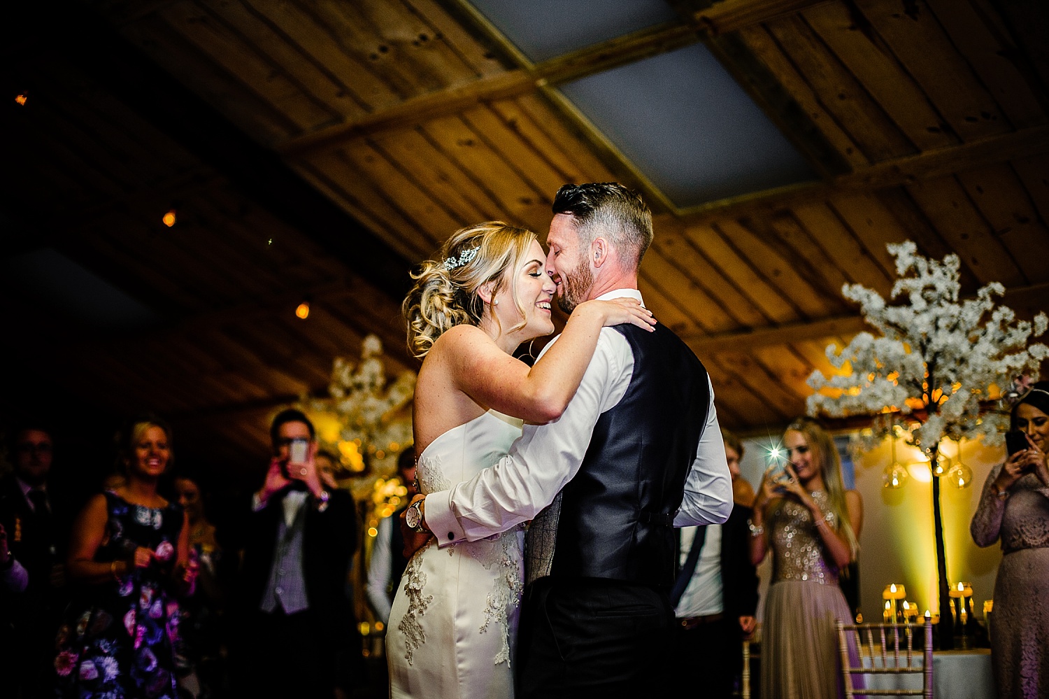 Owen Barn Wedding Venue Photographer First Dance