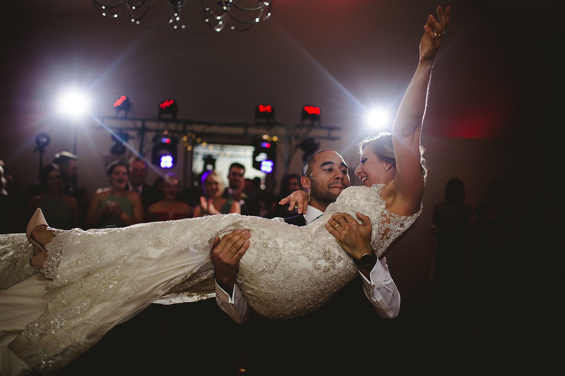 Houchins Wedding Photographer First Dance