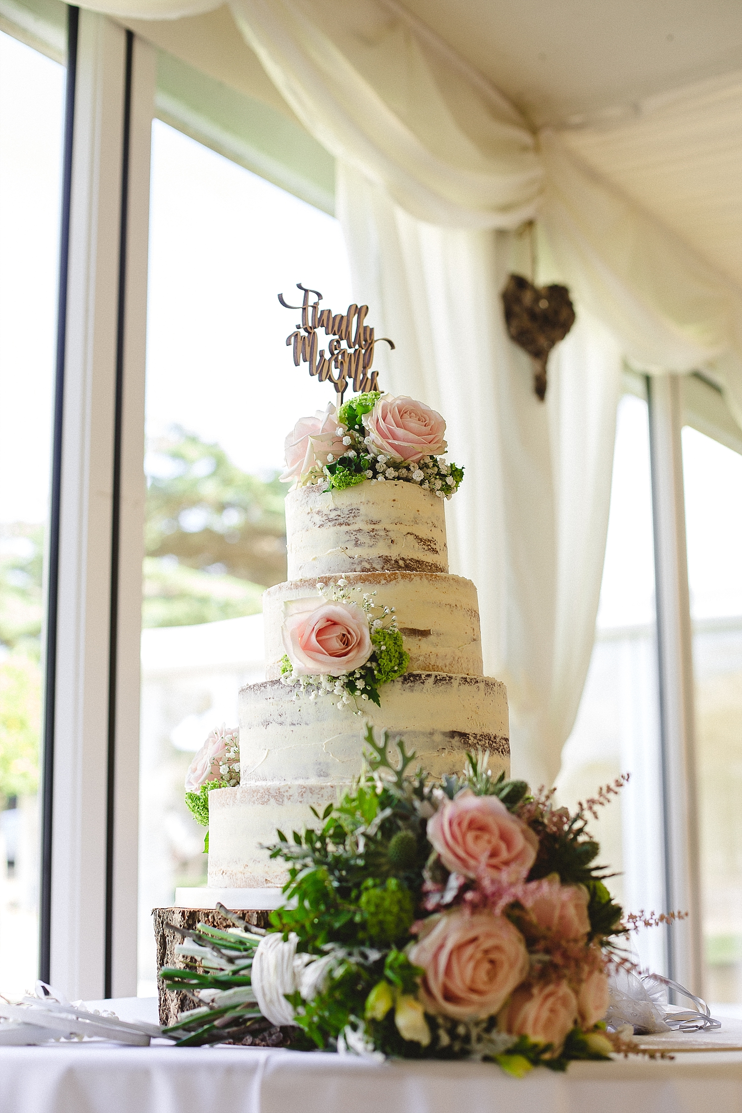 Moor Hall Wedding Photographer - Wedding Cake