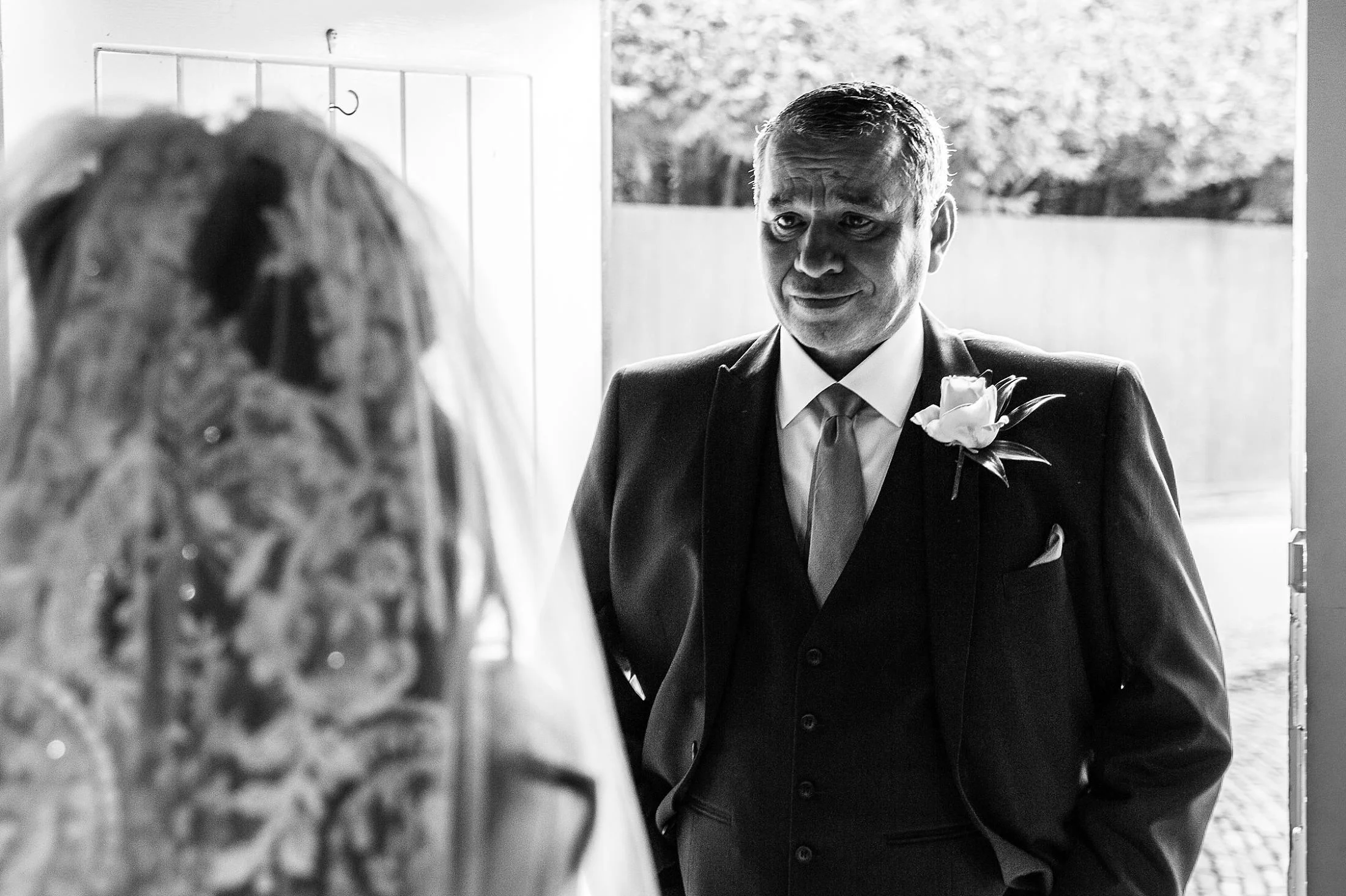 Gaynes Park Wedding Photographer_0032.jpg