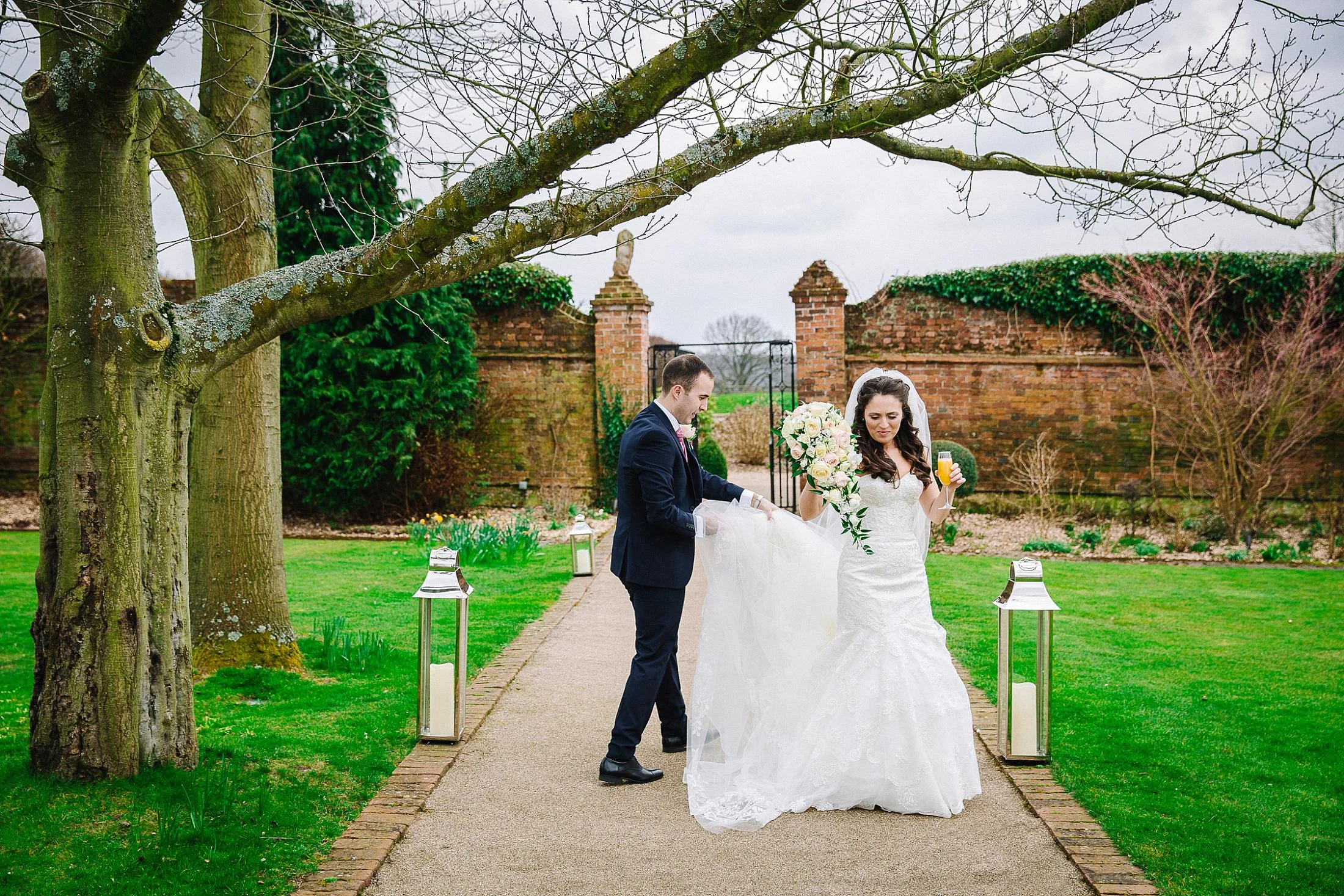 Gaynes Park Wedding Photographer_0056.jpg