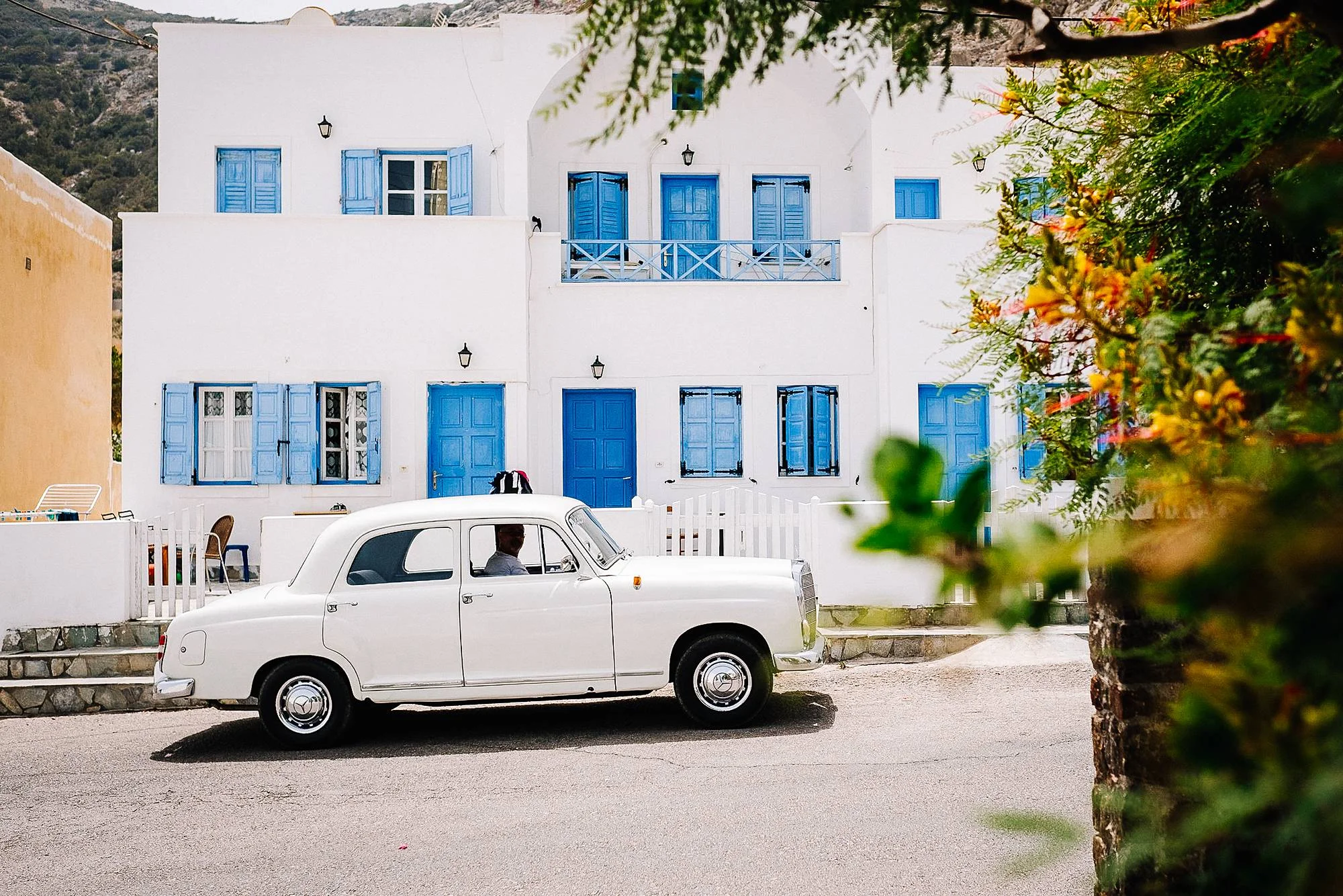 Santorini-Wedding-Photographer-29.jpg