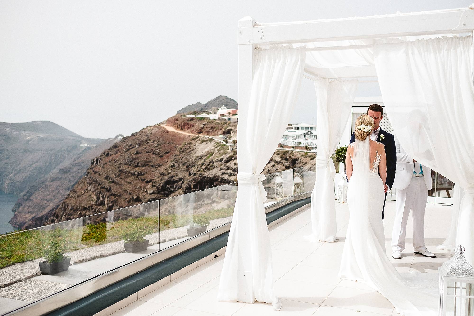 Santorini-Wedding-Photographer-69.jpg