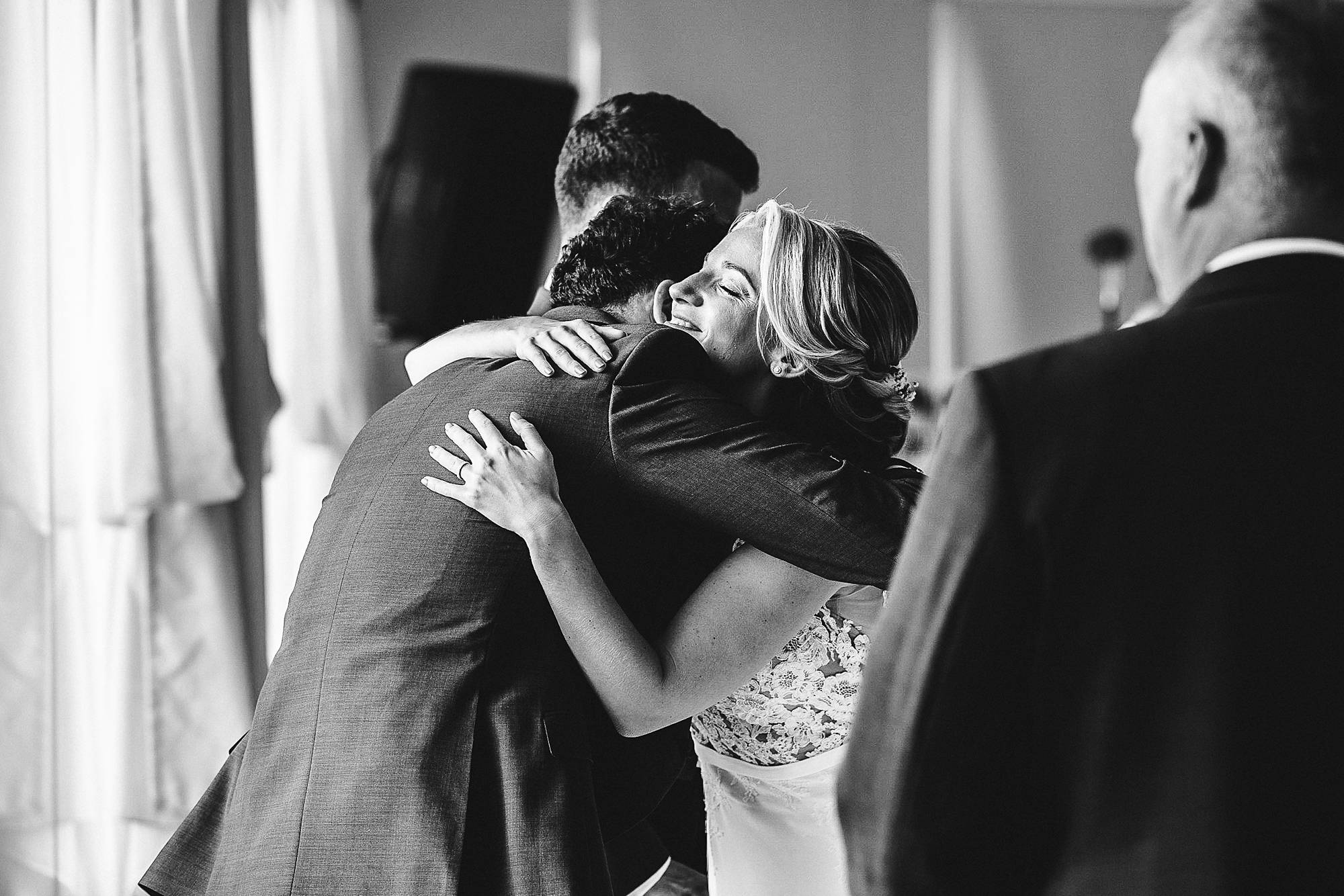 Santorini-Wedding-Photographer-129.jpg