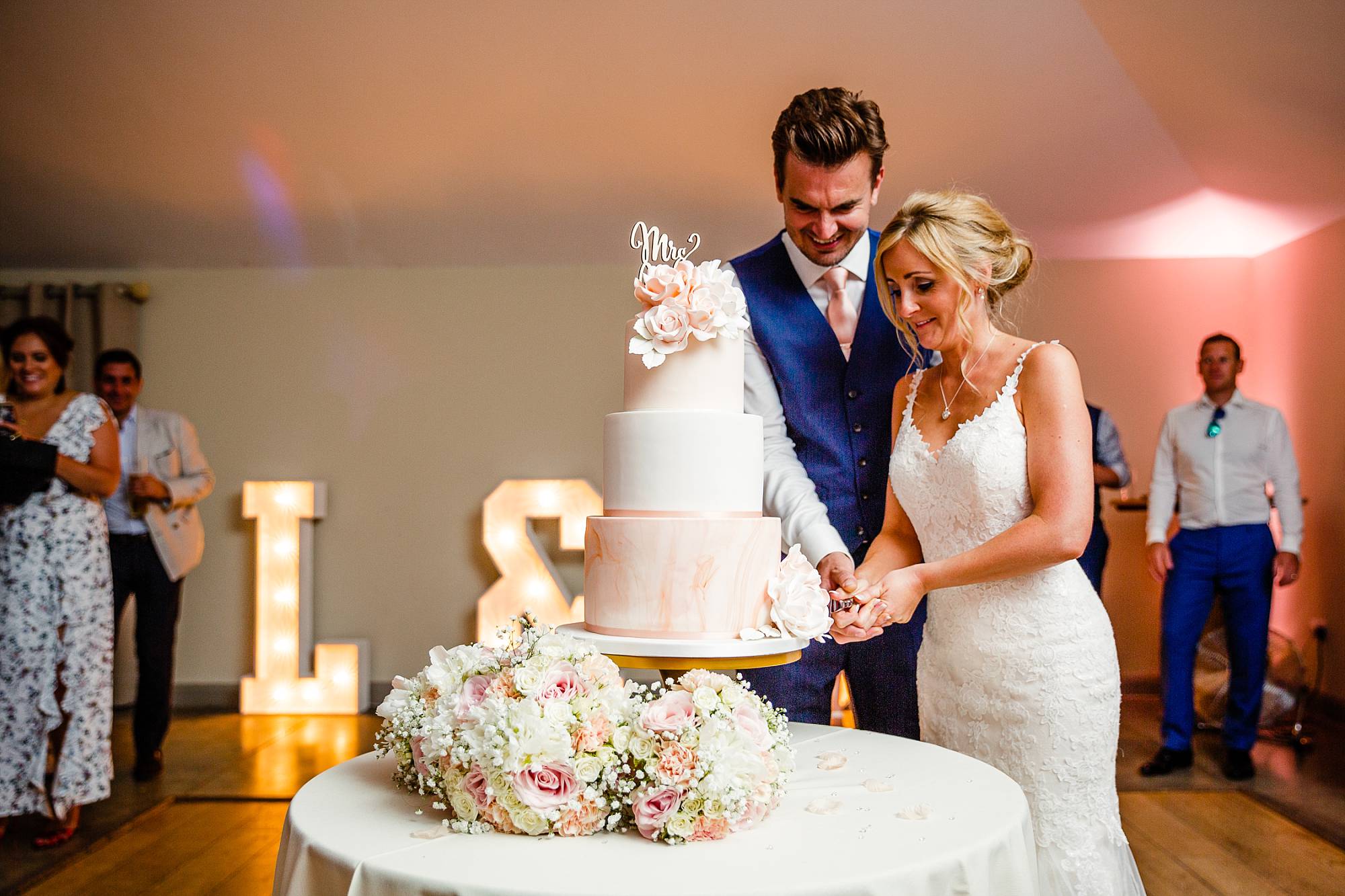 Houchins Essex Wedding Photographer_0099.jpg