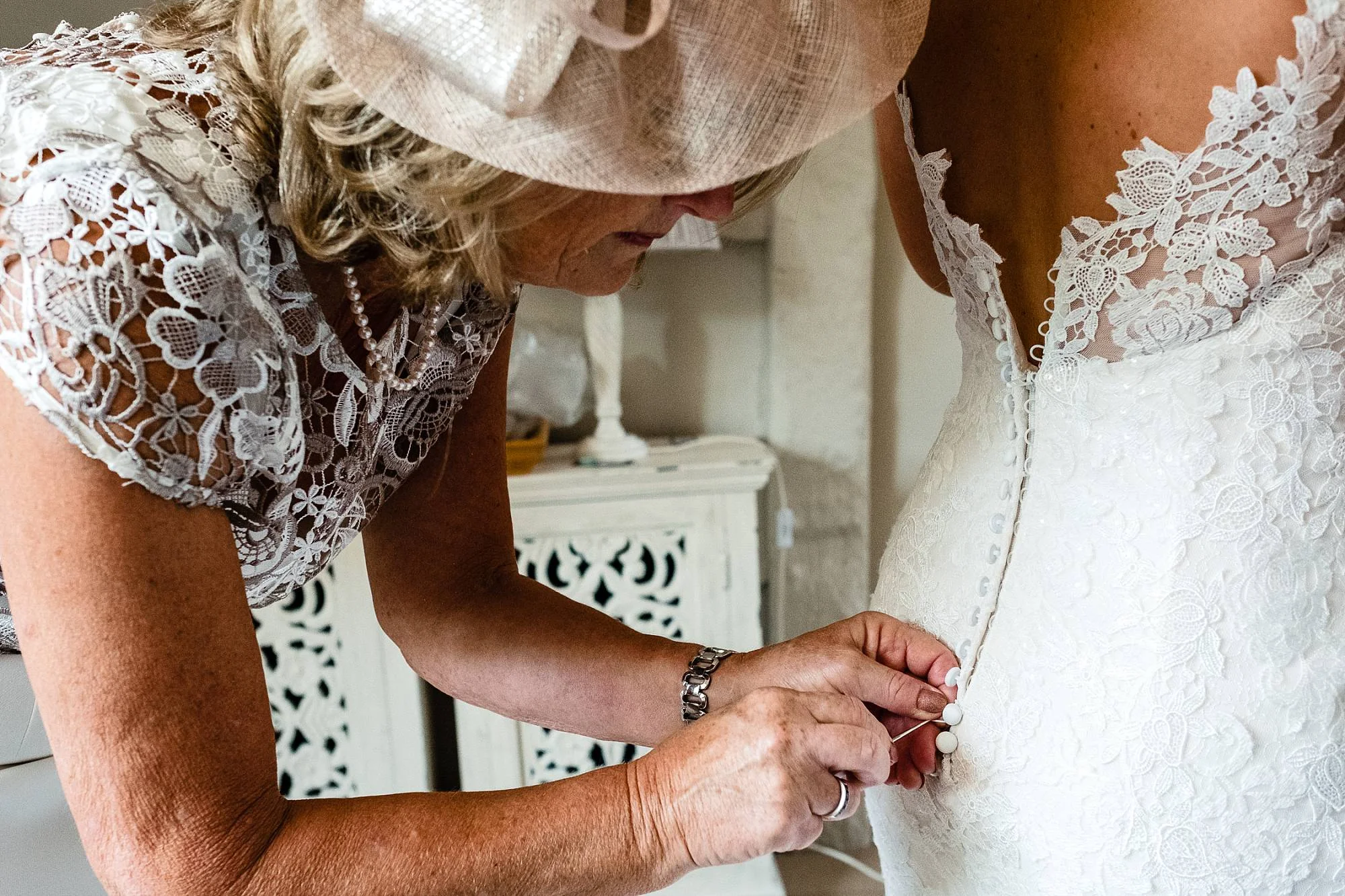 Houchins Essex Wedding Photographer_0024.jpg
