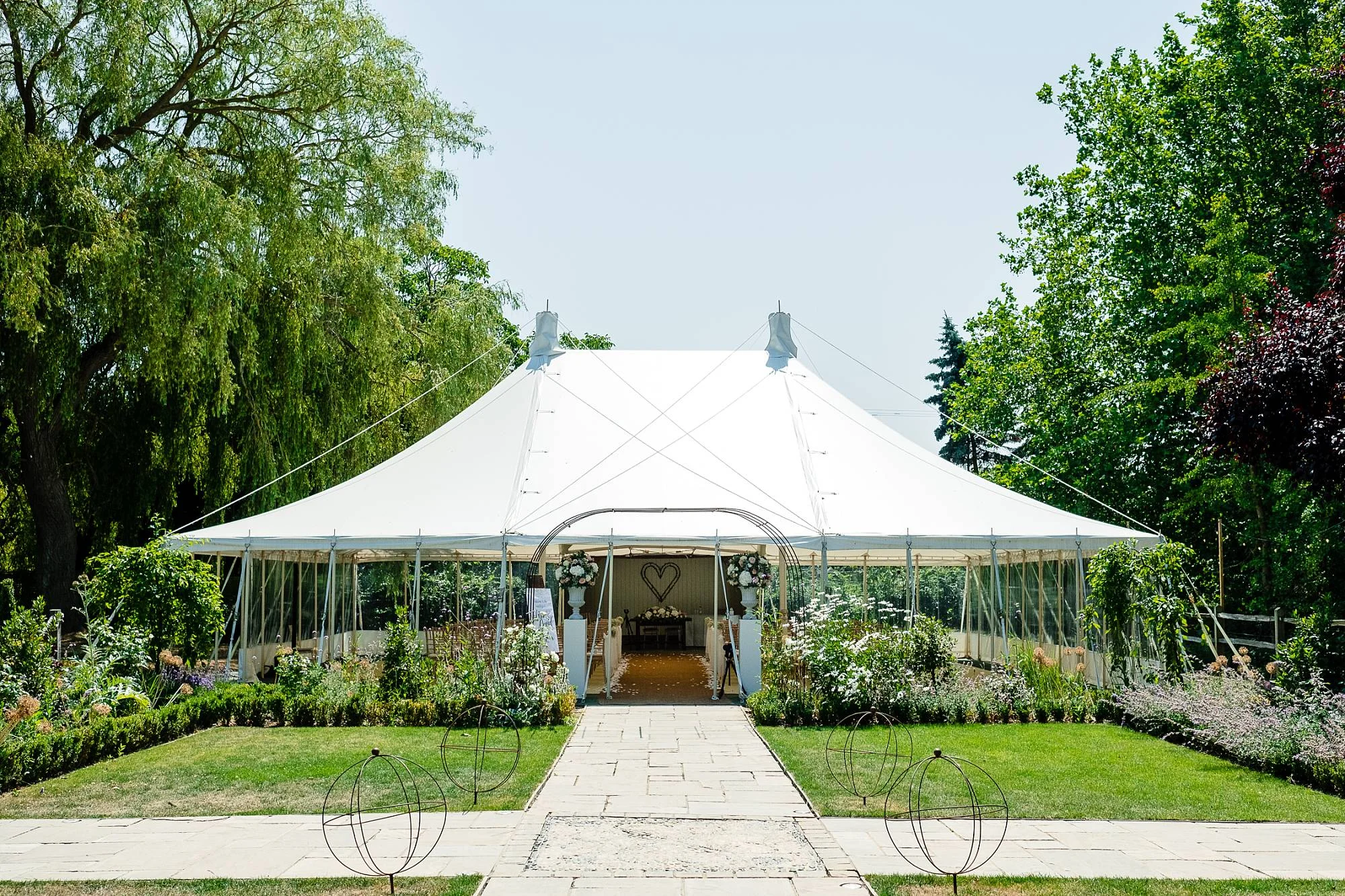 Houchins Essex Wedding Photographer_0026.jpg
