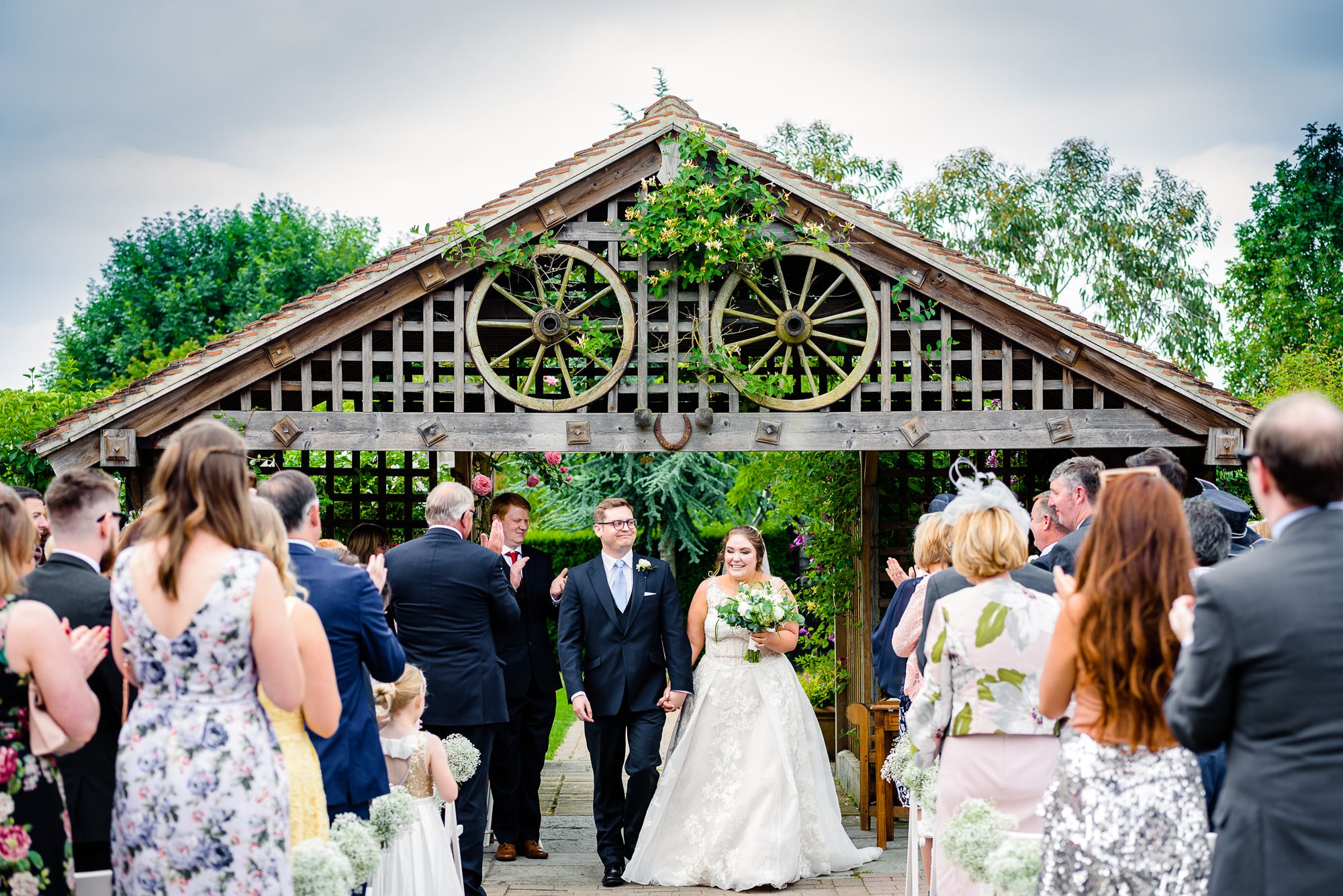 Maidens-Barn-Essex-Wedding-Photographer_0041.jpg