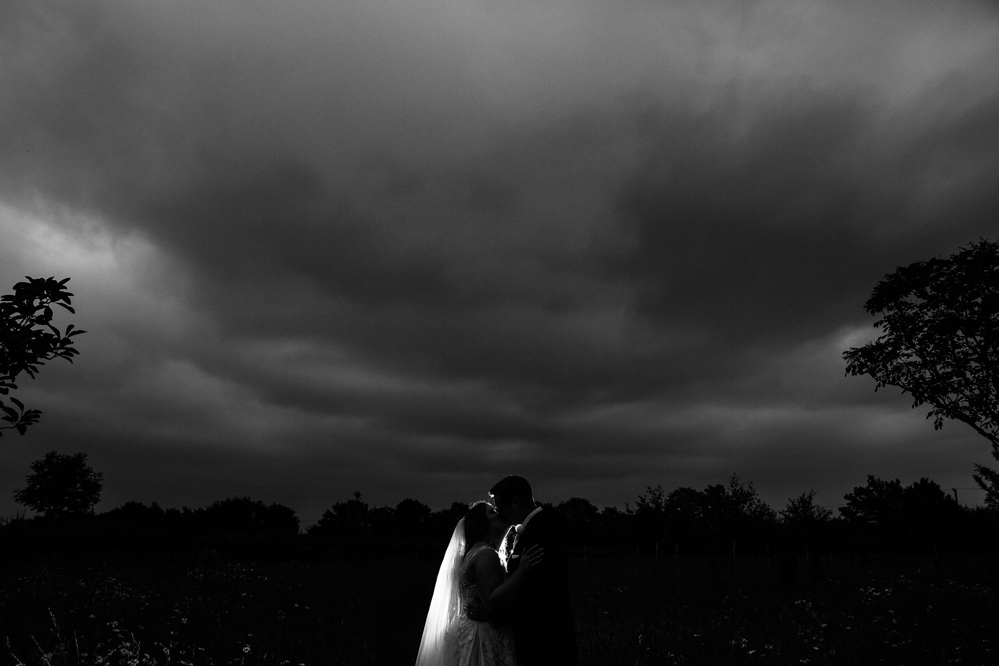 Maidens-Barn-Essex-Wedding-Photographer_0107.jpg