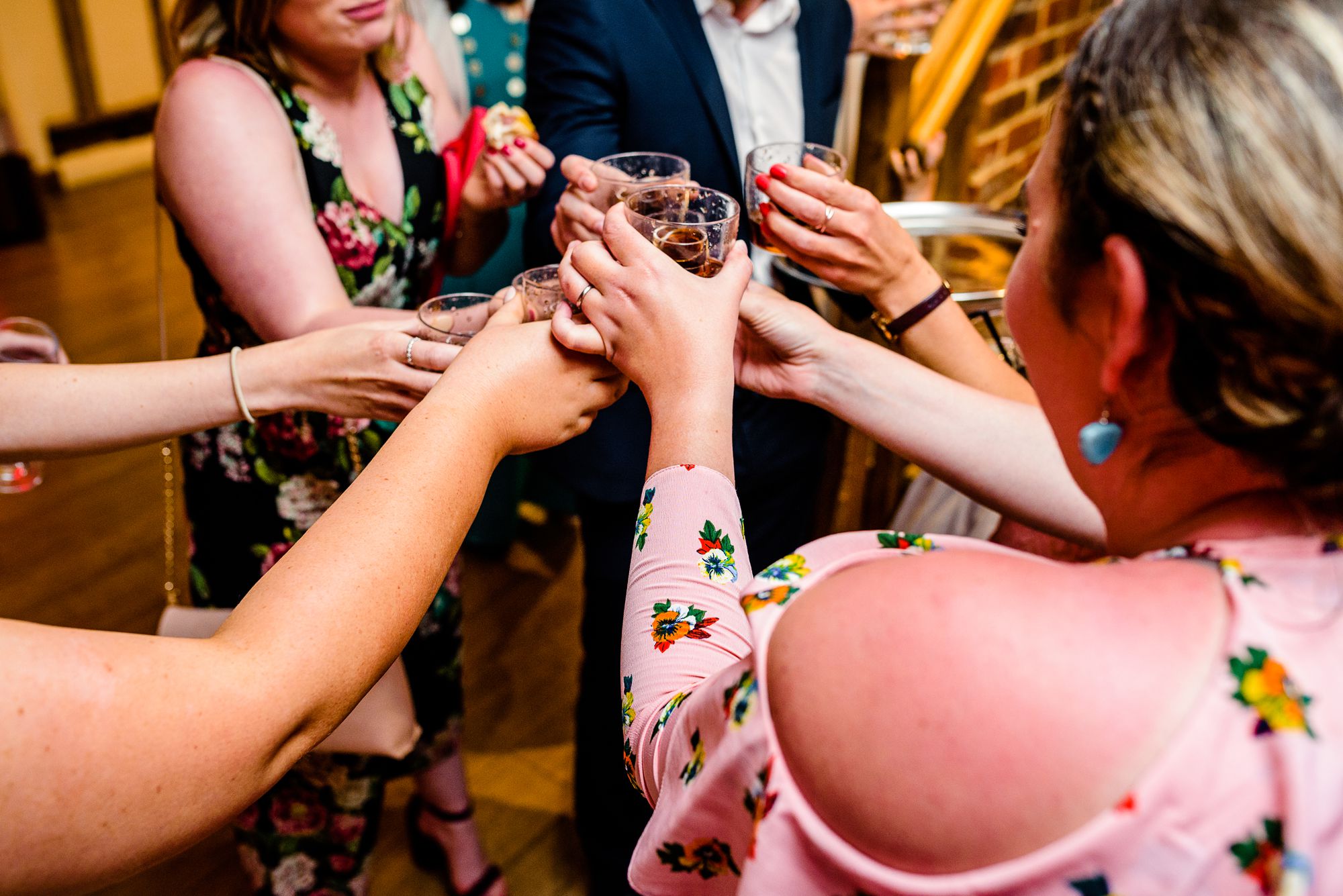 Maidens-Barn-Essex-Wedding-Photographer_0134.jpg