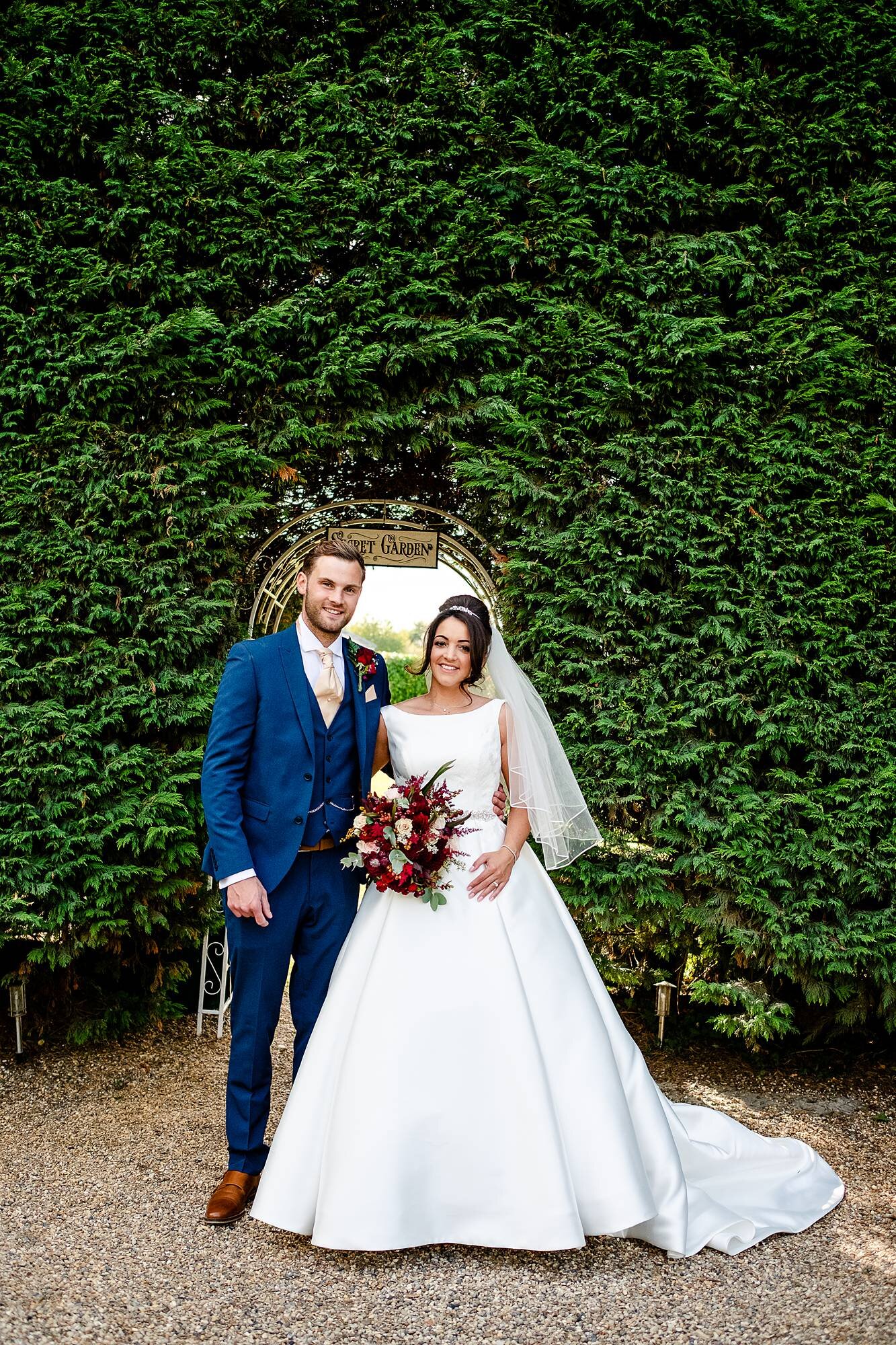 Old-Brook-Barn-Wedding-Photographer_0021.jpg