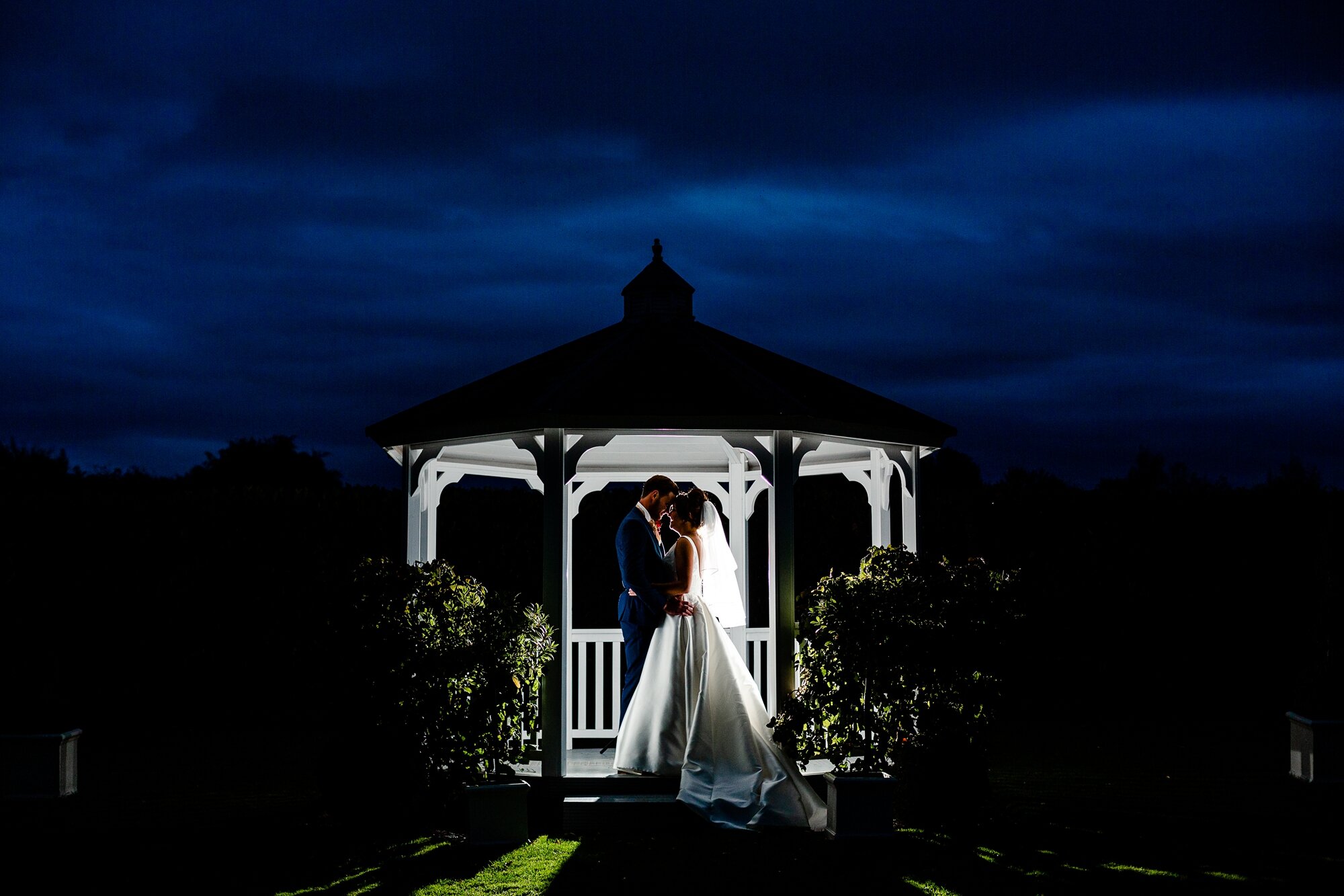 Old Brook Barn Wedding Photographer_0904.jpg