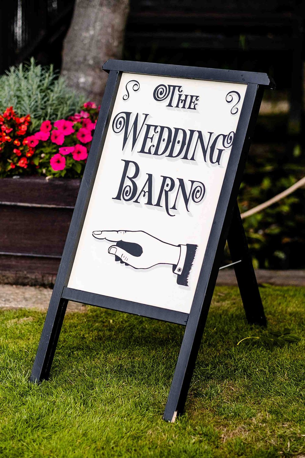 Old Brook Barn Wedding Photographer-2003.jpg