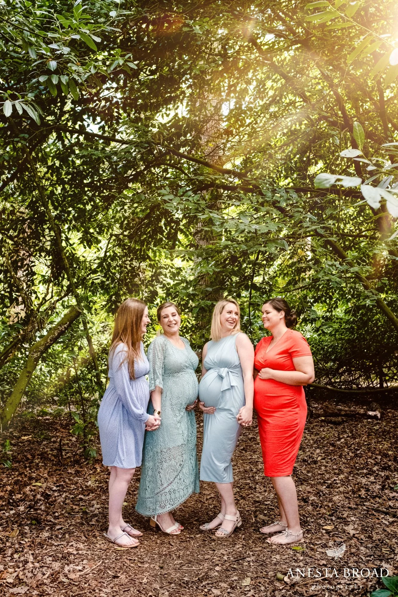 Essex Friends Maternity Shoot-10b.jpg