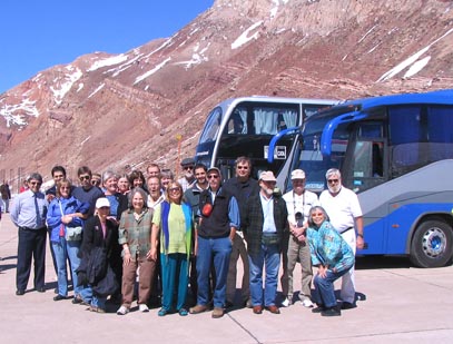 Nineteen RCA members with GAMA at the border between Chile and Argentina, 2006.