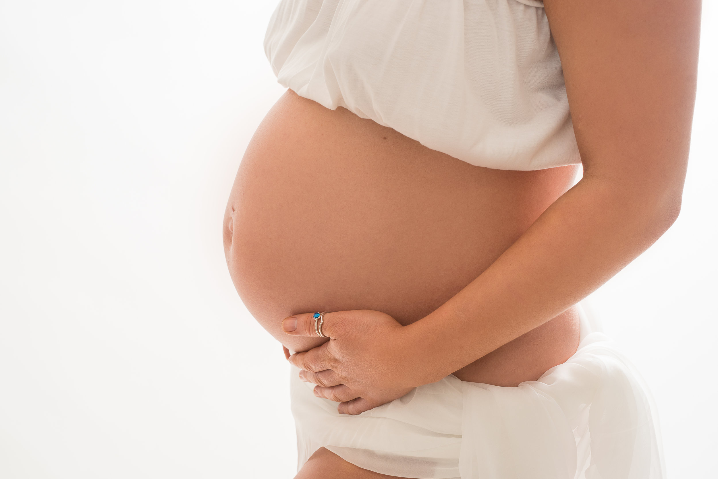 Rebecca's Maternity Session