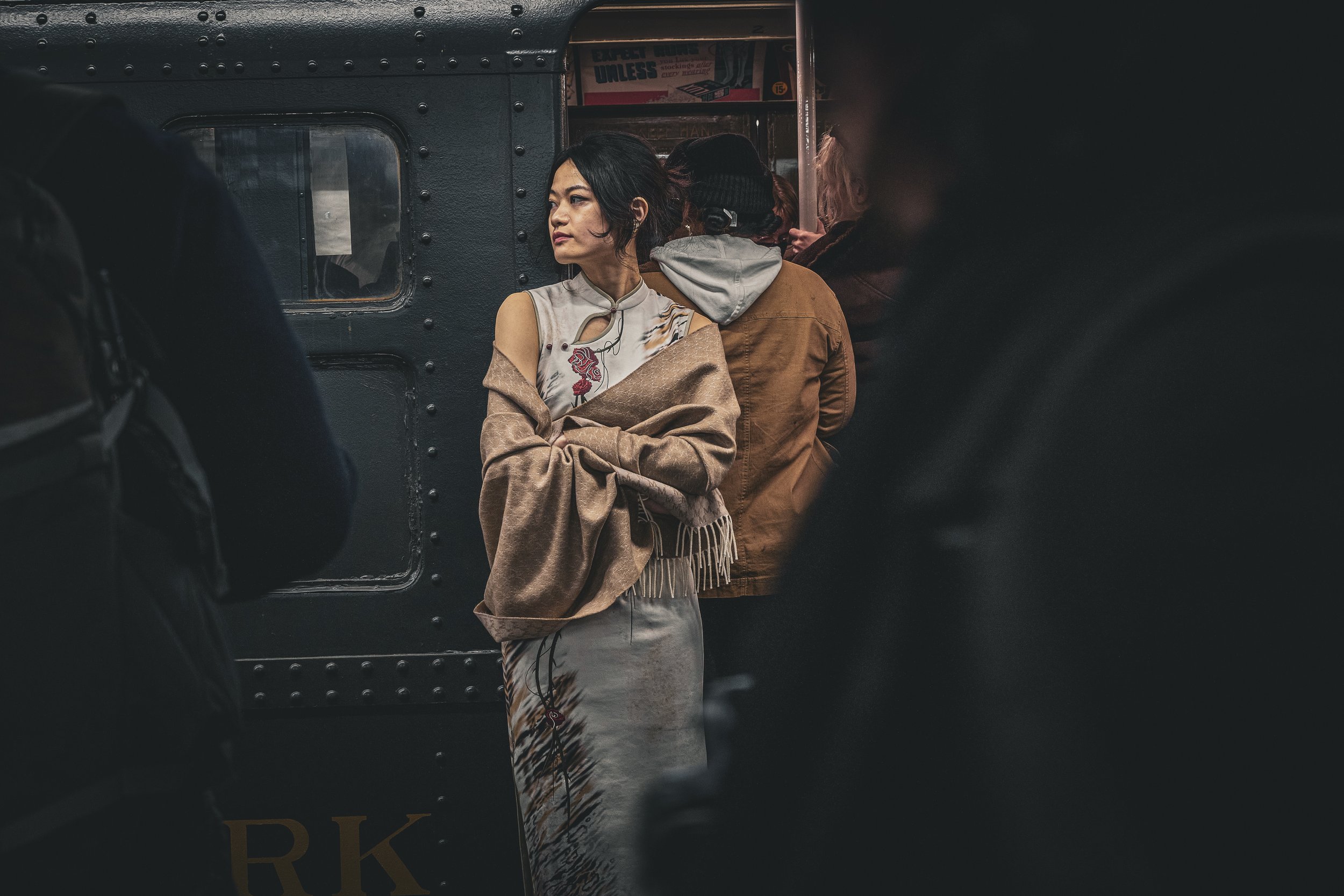 ASIAN WAITING-8.jpeg