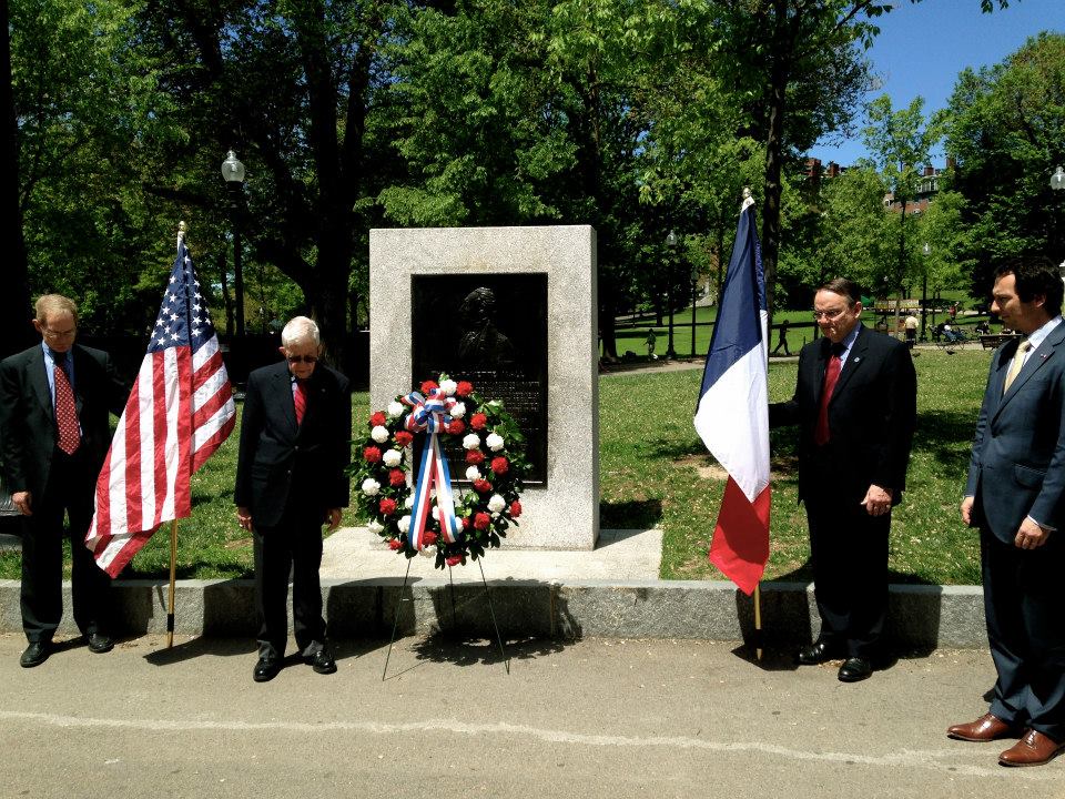 Consul General Fieschi and Normand Ouellette Laying the Wreath