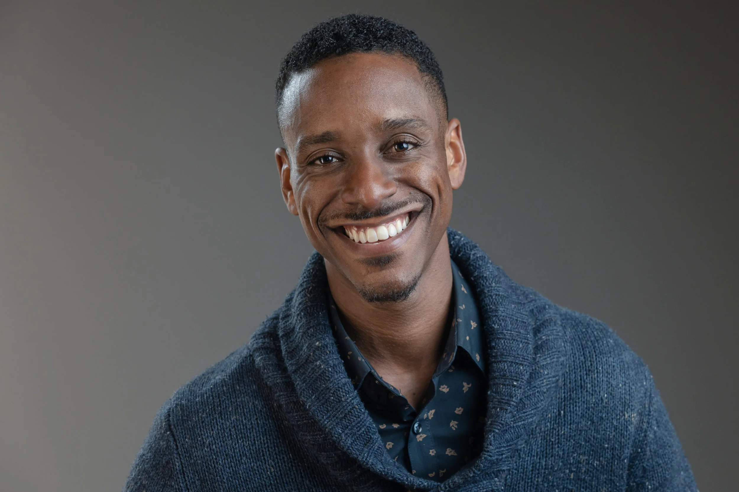 Dion_Headshots_158A4244.jpg