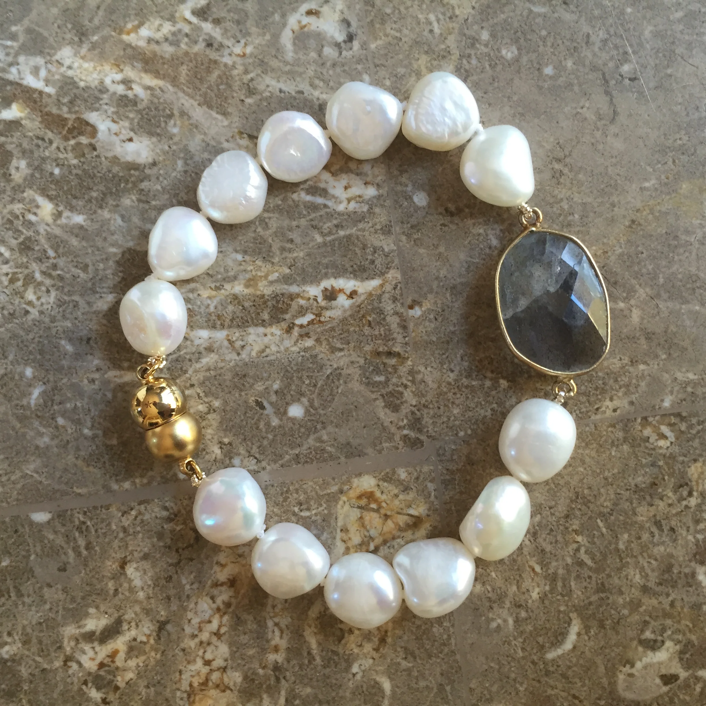 Baroque Pearl and Labradorite  Magnetic Clasp Bracelet 14kgp