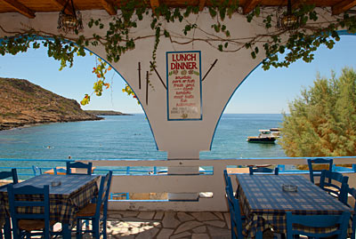 reaturant Old Phoenix at Finikas