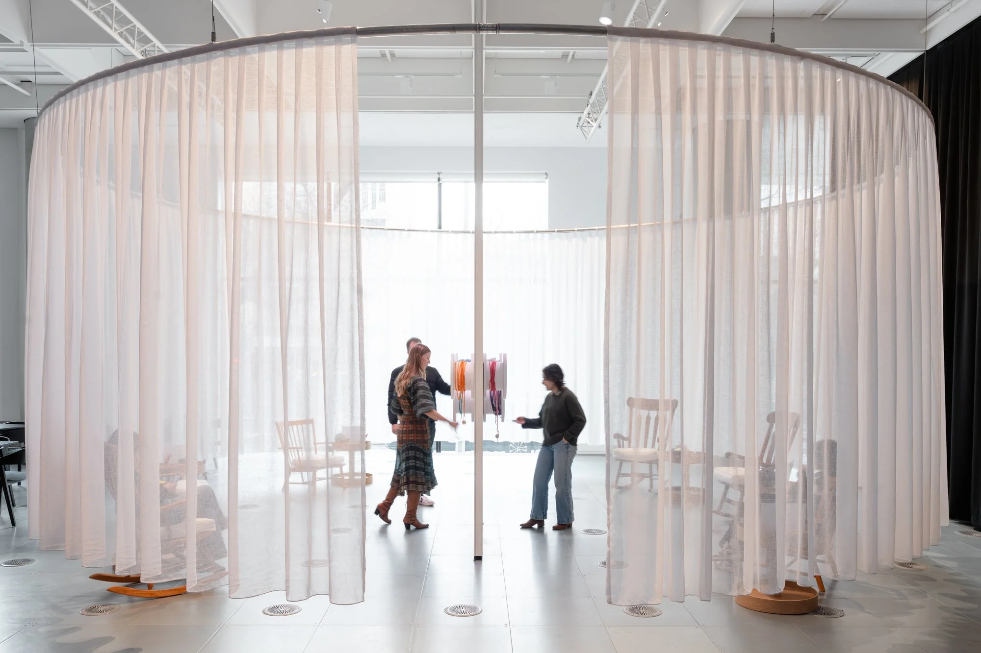 SGM 2025-Distraction-Astrid Mulder-Minute Lines-WEB-1.jpg