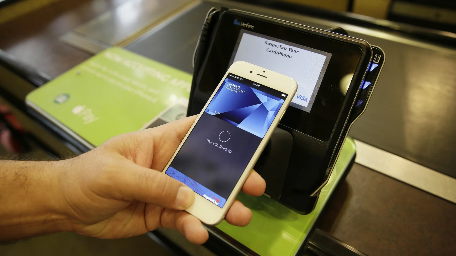 Apple Pay has reached the UK. This is what you need to know!