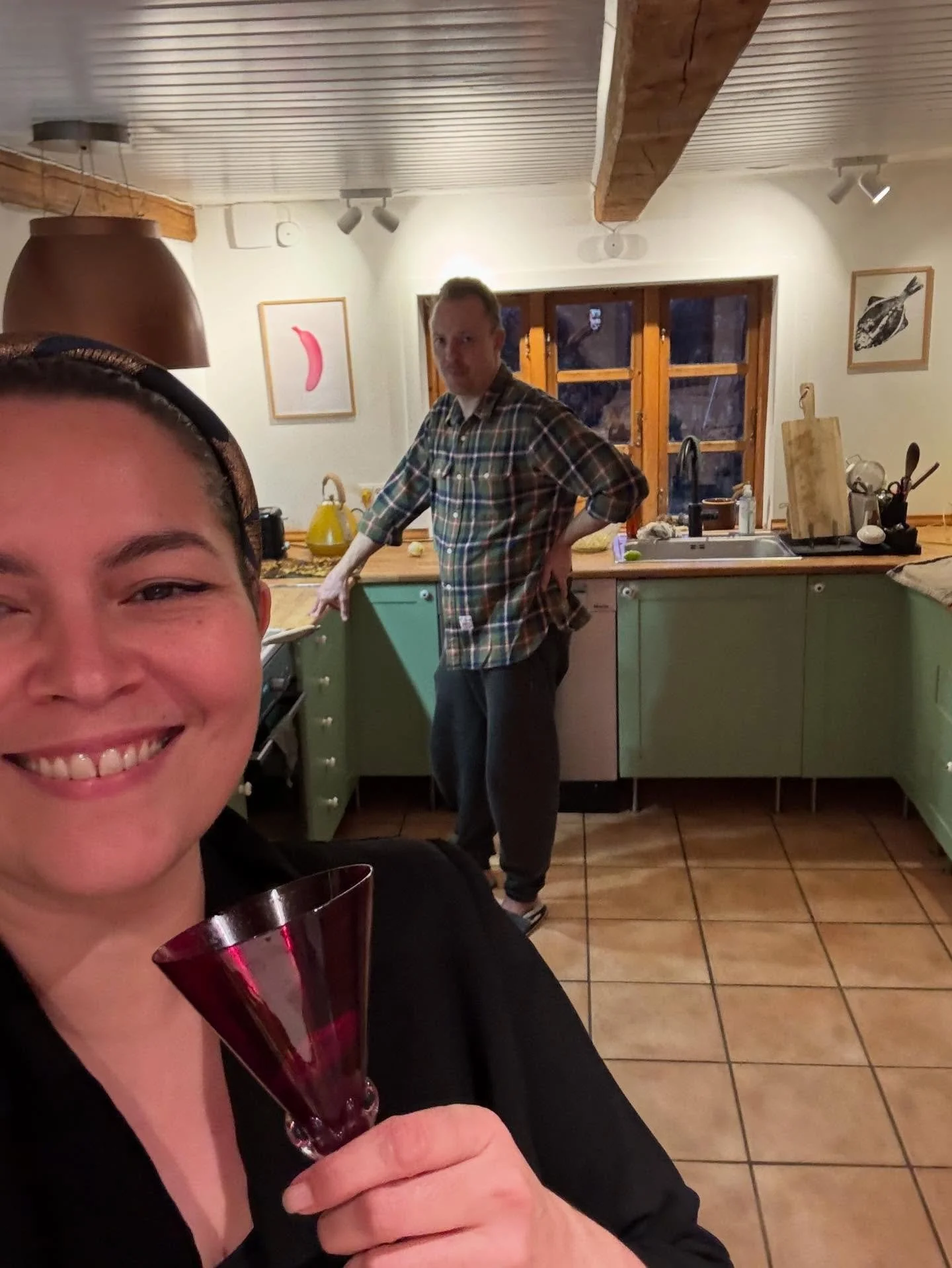 Happy new year ✨
One is ready and one is stressed 😁 

Wishing you all a easeful step into 2026! 💚 It feel like a perfect ending to a new beginning, even when you could argue that it&rsquo;s all just the same. 

Love C