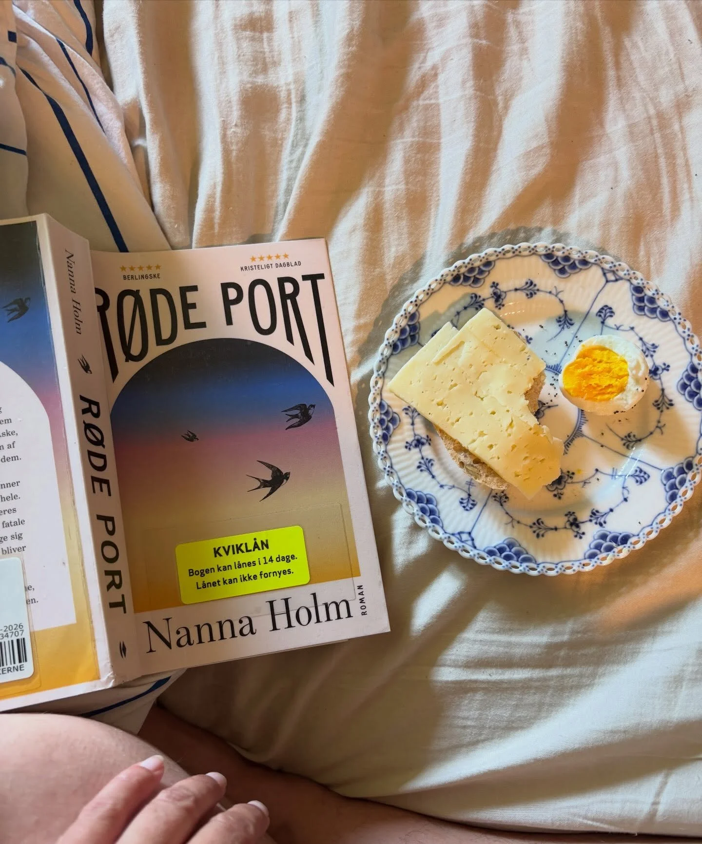 Can almost taste vacation time

Reading books just for fun
sleeping until an animal wakes me up
turning off my phone!
turning it back on because habits die hard
Eating fresh veg from the garden
Giving my body more time to heal
Being overwhelmed becau