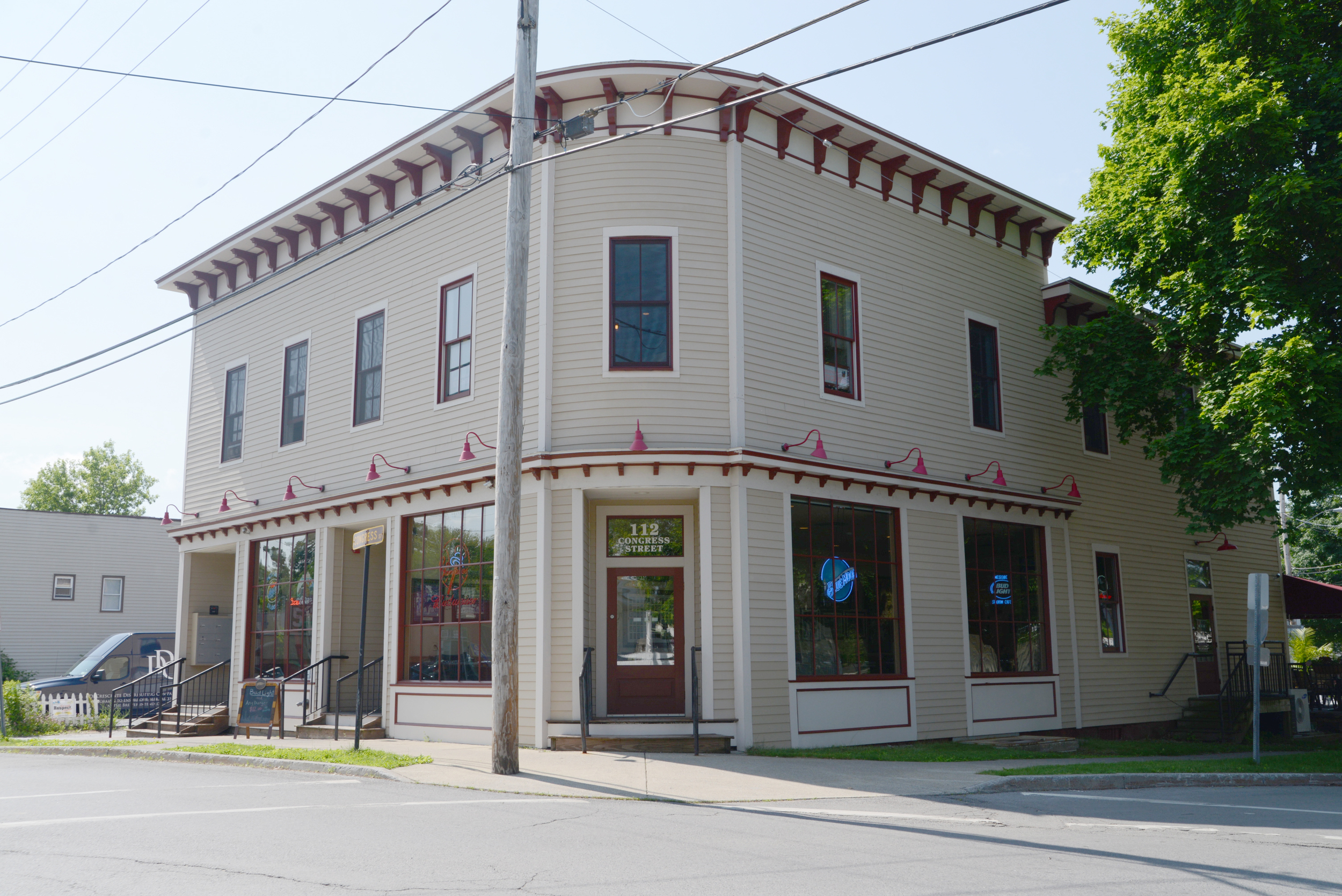 Storefront Full Wrap 2.jpg